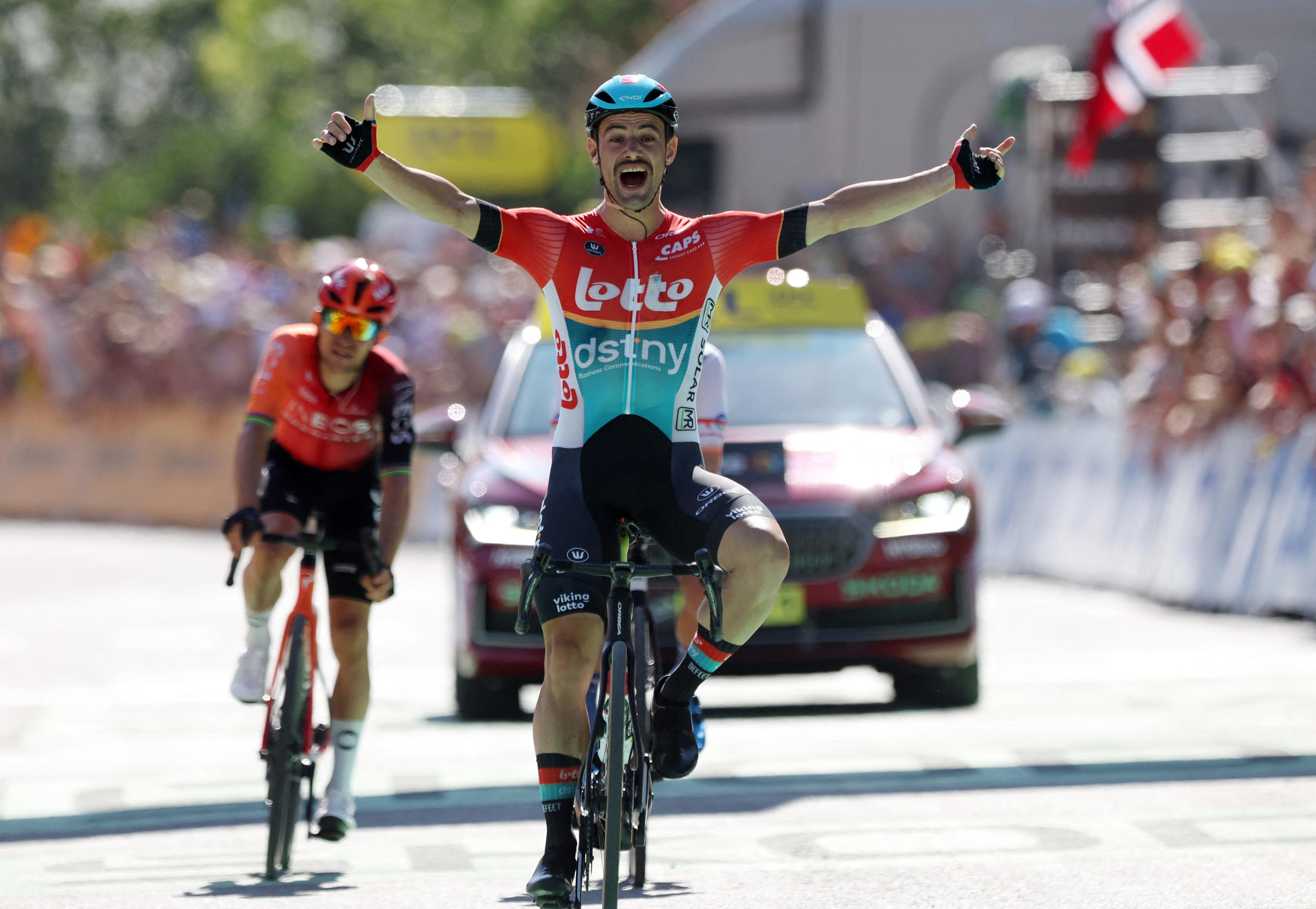 La joie de Victor Campenaerts, vainqueur de la 18e étape.  REUTERS/Manon Cruz