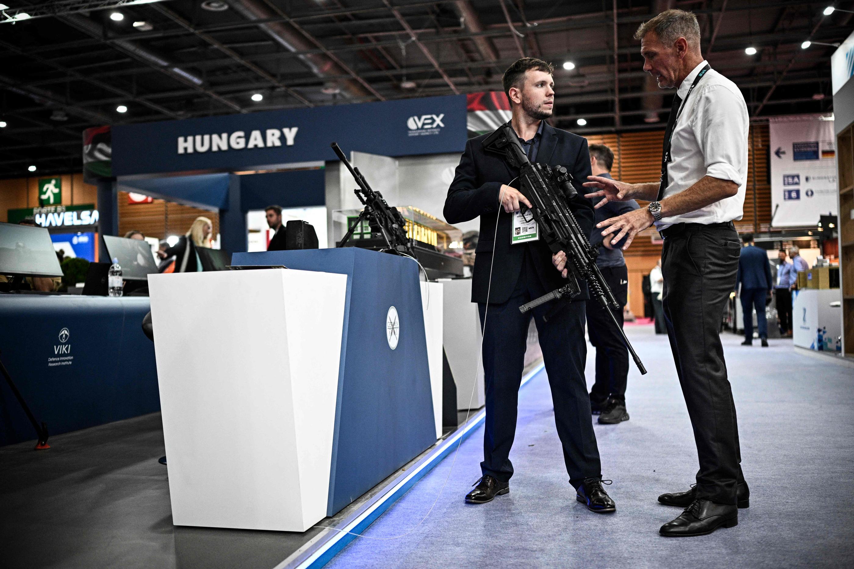 Le salon international de l'armement Eurosatory s'est ouvert lundi à Villepinte (Seine-Saint-Denis). AFP/JULIEN DE ROSA