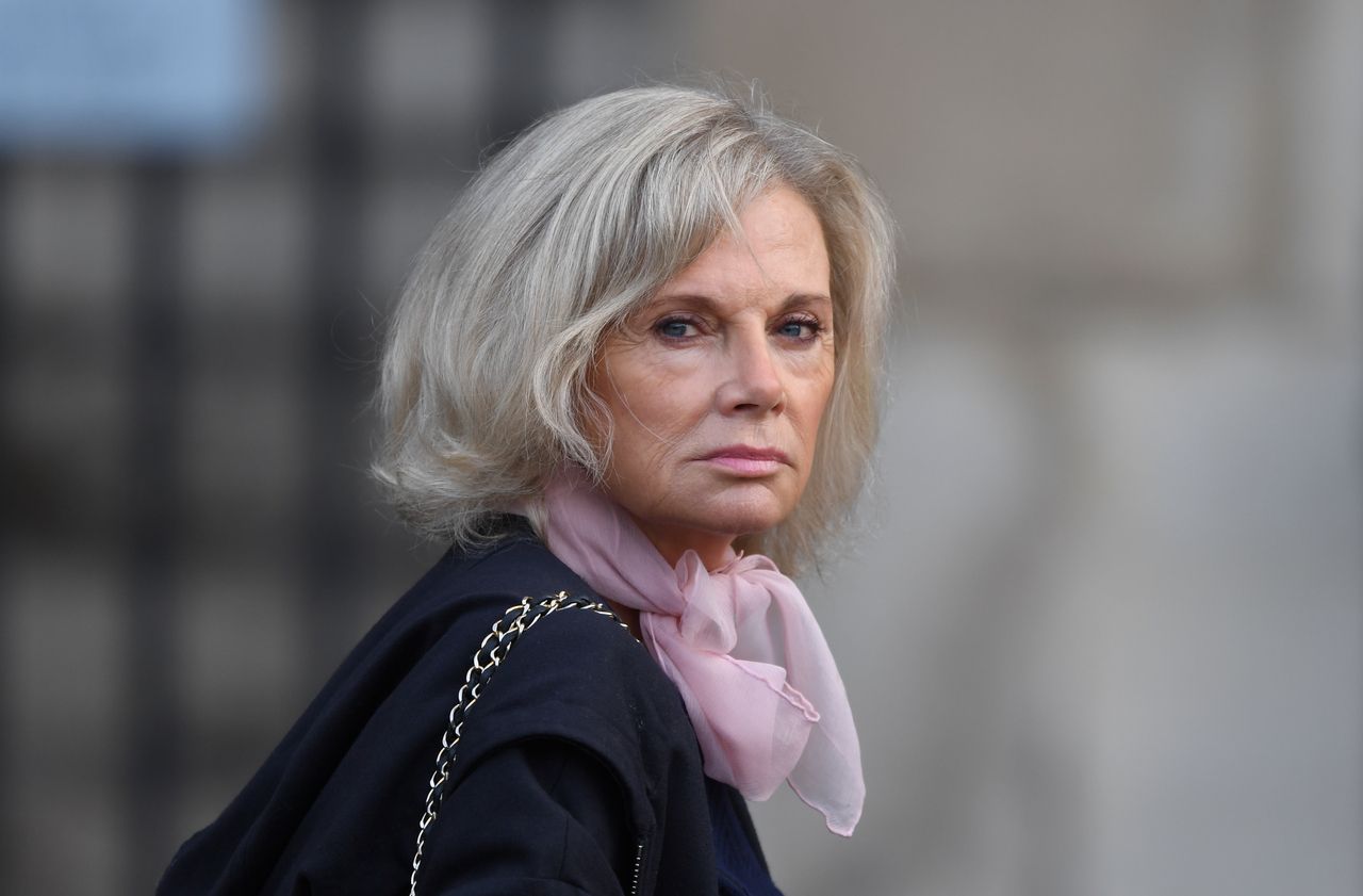 -Le malaise Elisabeth Guigou, à la tête d'une commission sur l'inceste