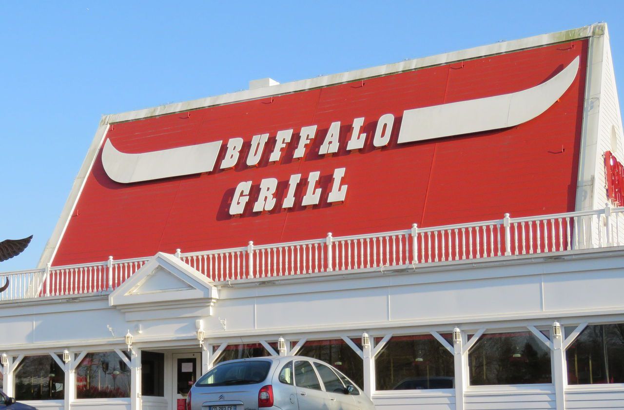 <b></b> La chaîne Buffalo Grill, qui compte 7800 salariés en France, s’est lancée dans la reconquête de ses clients en proposant de nouveaux services dans une partie de ses 360 établissements.