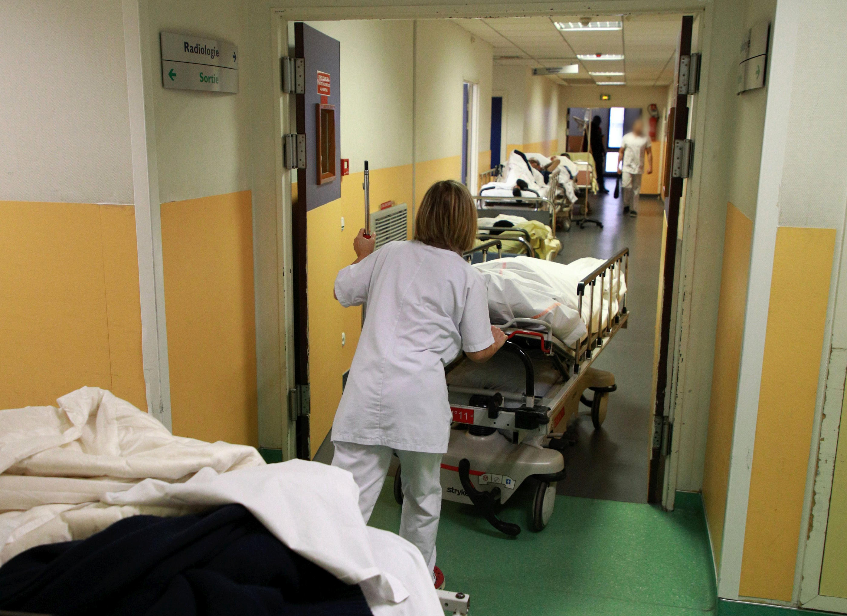 Hôpital d'Argenteuil (archives). Un homme de 44 ans a été surpris en train de sortir de la chambre d'une patiente de 93 ans atteinte de troubles psychologiques. LP/Olivier Arandel