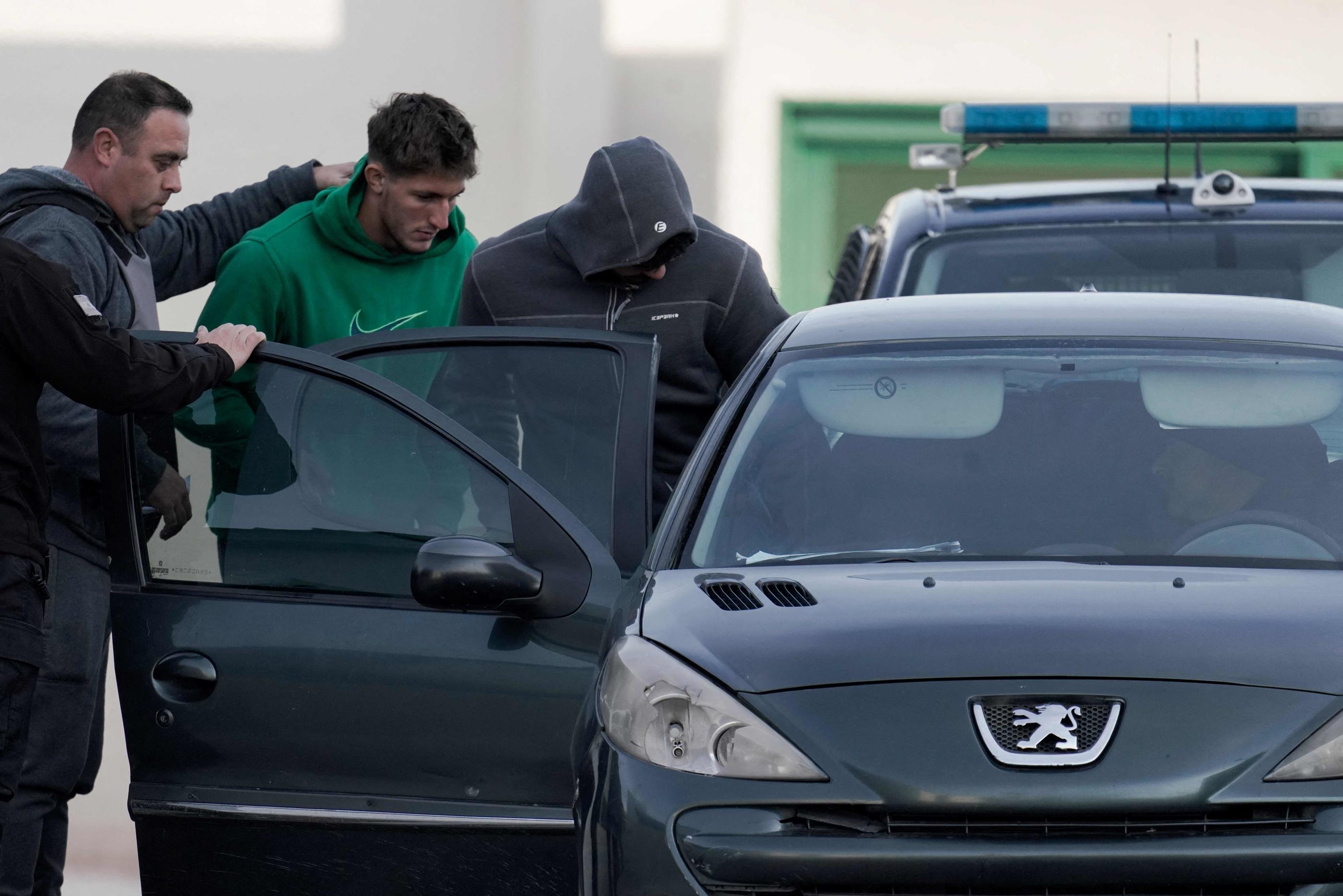 Oscar Jegou et Hugo Auradou sont toujours en résidence surveillée, en attendant d'être entendus par la justice. (Photo by PABLO BETANCOURT / AFP)