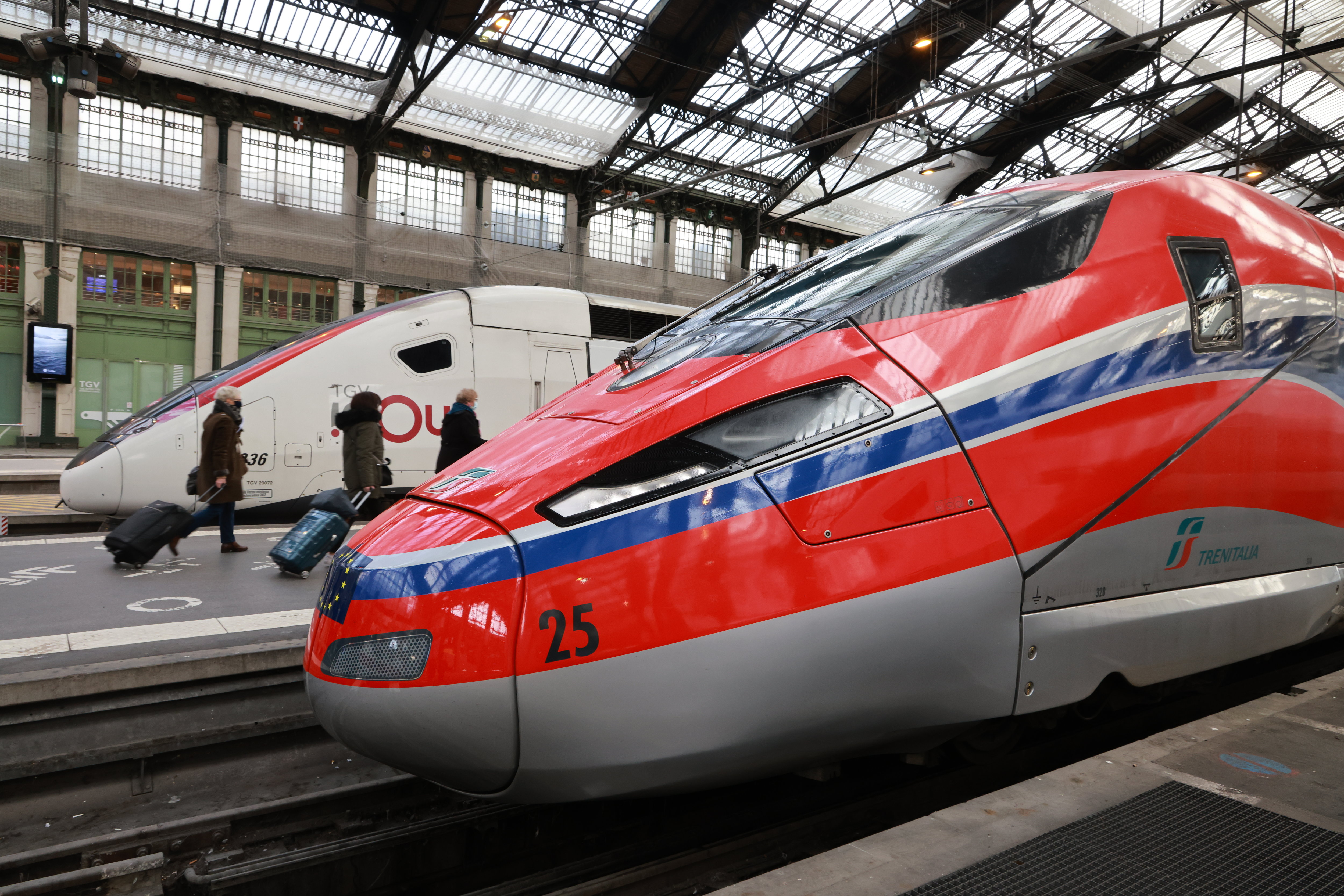 La compagnie espagnole Renfe proposera dès l'an prochain des liaisons Paris-Lyon, rejoignant ainsi sur ce secteur la SNCF InOui et Ouigo, ainsi que l'Italienne Trenitalia (Illustration). LP/Philippe Lavieille