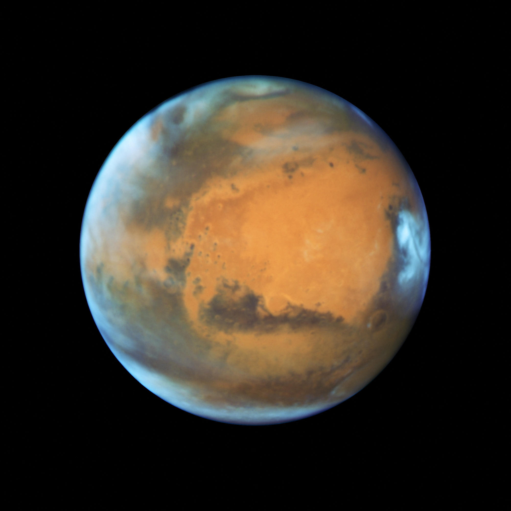 Selon une étude publiée lundi 12 août dans la revue Proceedings of the National Academy of Sciences (PNAS), il y aurait de l'eau liquide sous la surface de Mars. (Illustration). REUTERS/Nasa