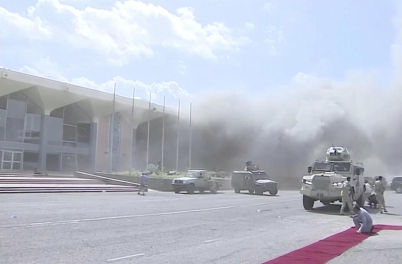 Photo of Yémen: explosions impressionnantes à l’aéroport d’Aden, au moins dix morts