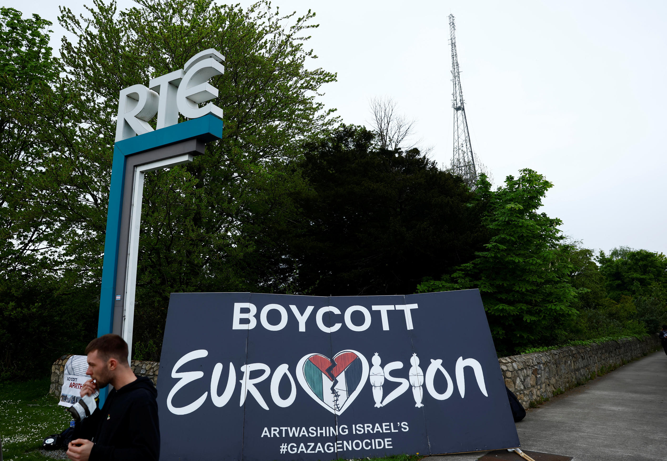 Des mouvements de contestation agitent Malmö, en Suède, en réaction à la participation d'Israël à l'Eurovision. REUTERS/Clodagh Kilcoye