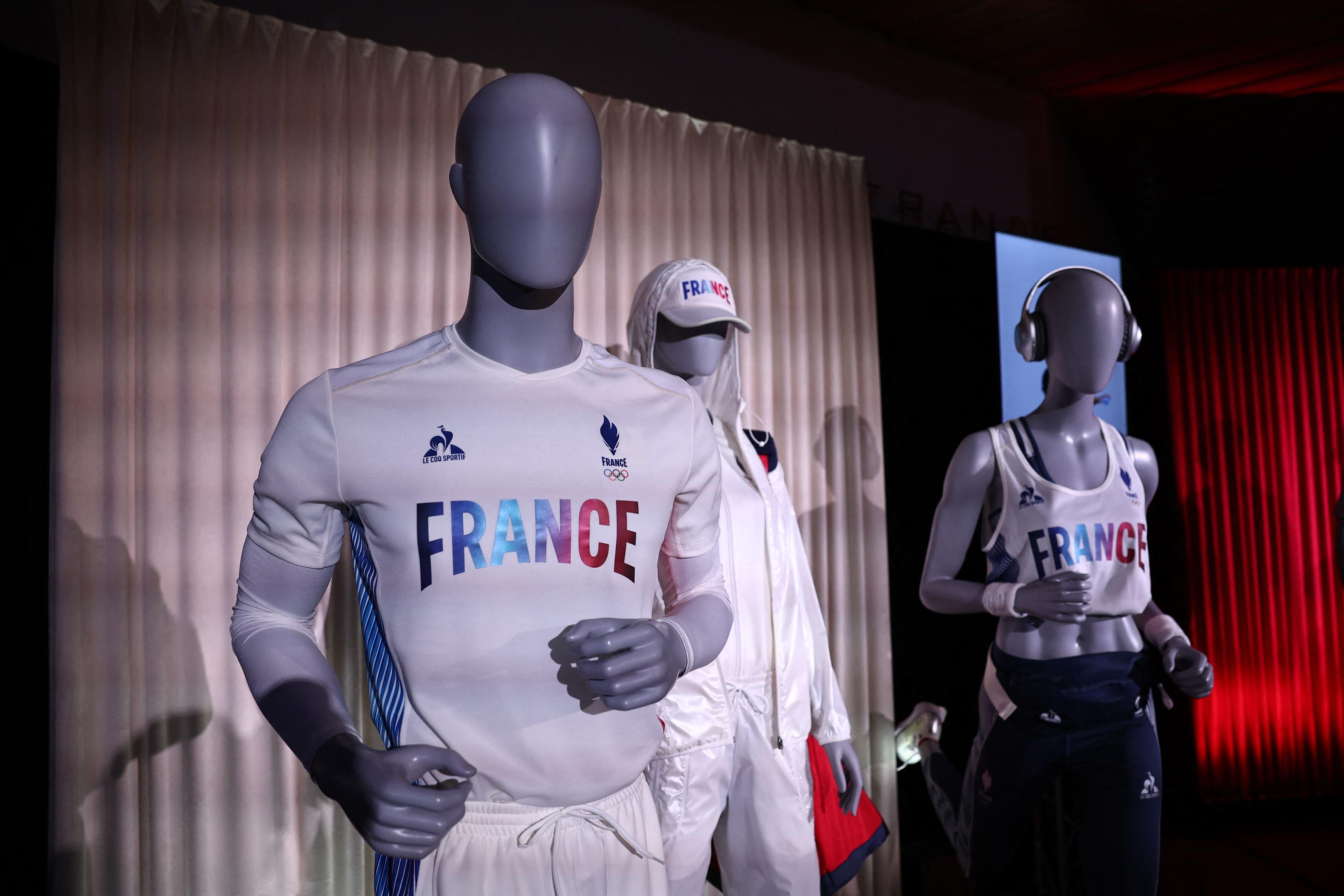 Equipe de France olympique l equipementier le Coq sportif reconduit pour deux ans Le Parisien