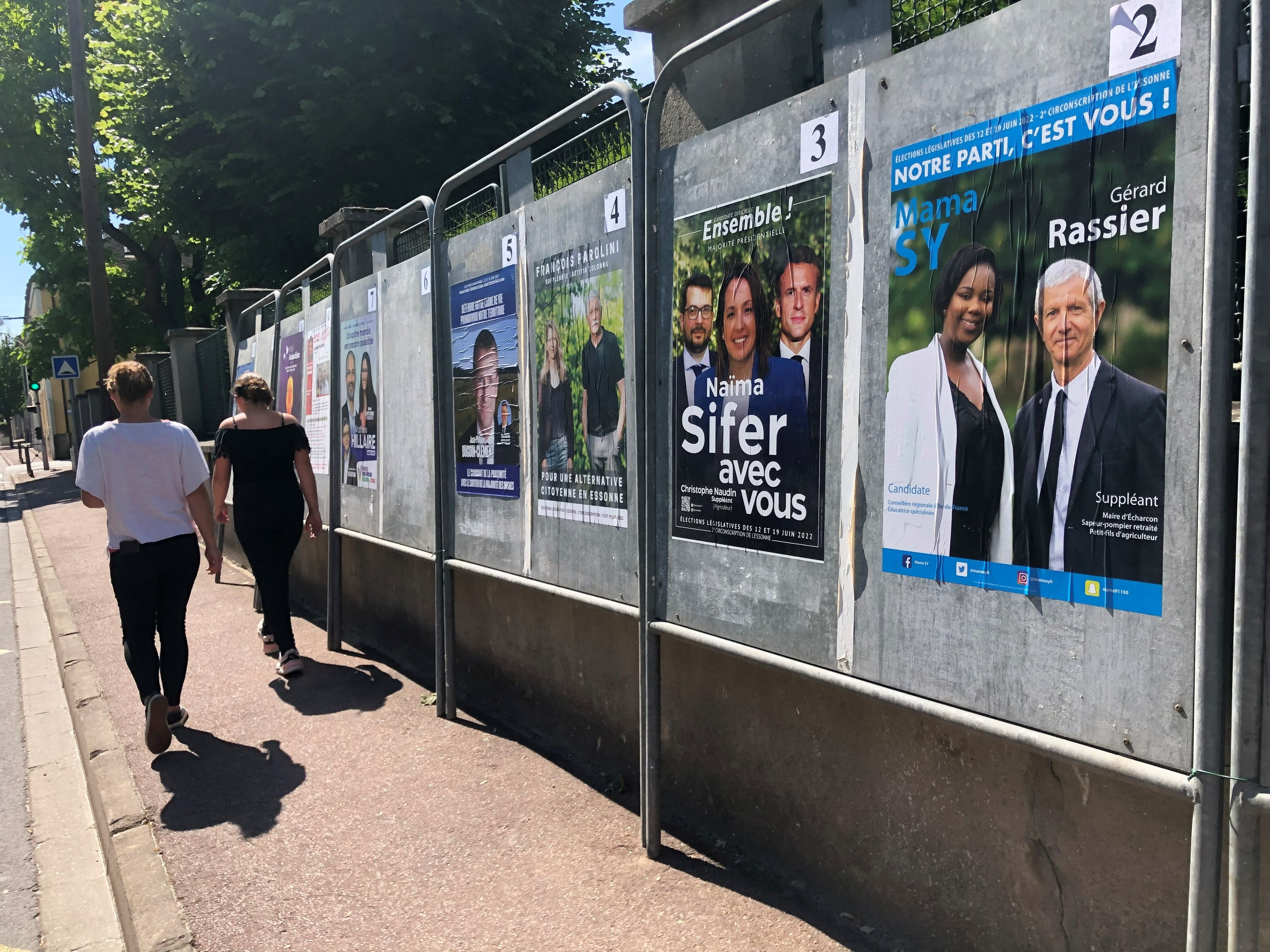 Etampes, jeudi 2 juin 2022. Onze candidats sont en lice pour le premier tour du 12 avril prochain sur la 2e circonscription de l'Essonne. LP/Florian Garcia