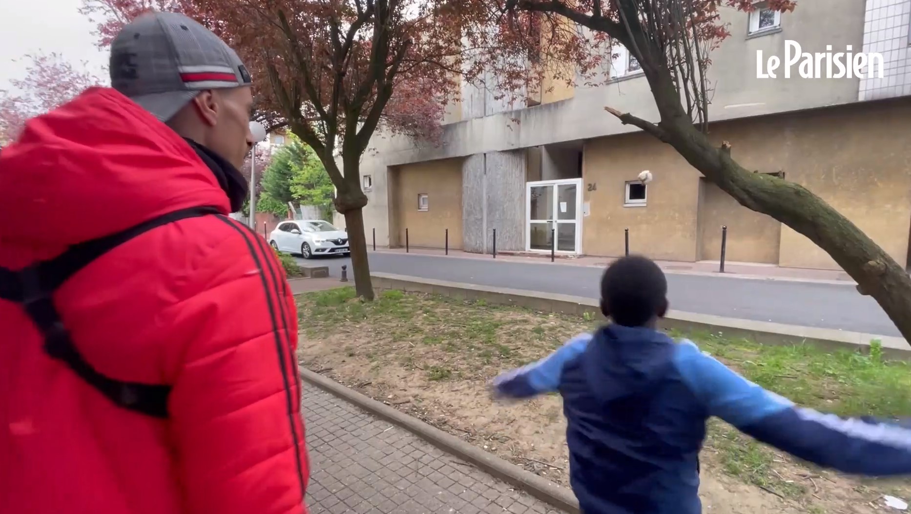 -Comment la «lucarne d'Evry» est devenue la fenêtre la plus connue de France