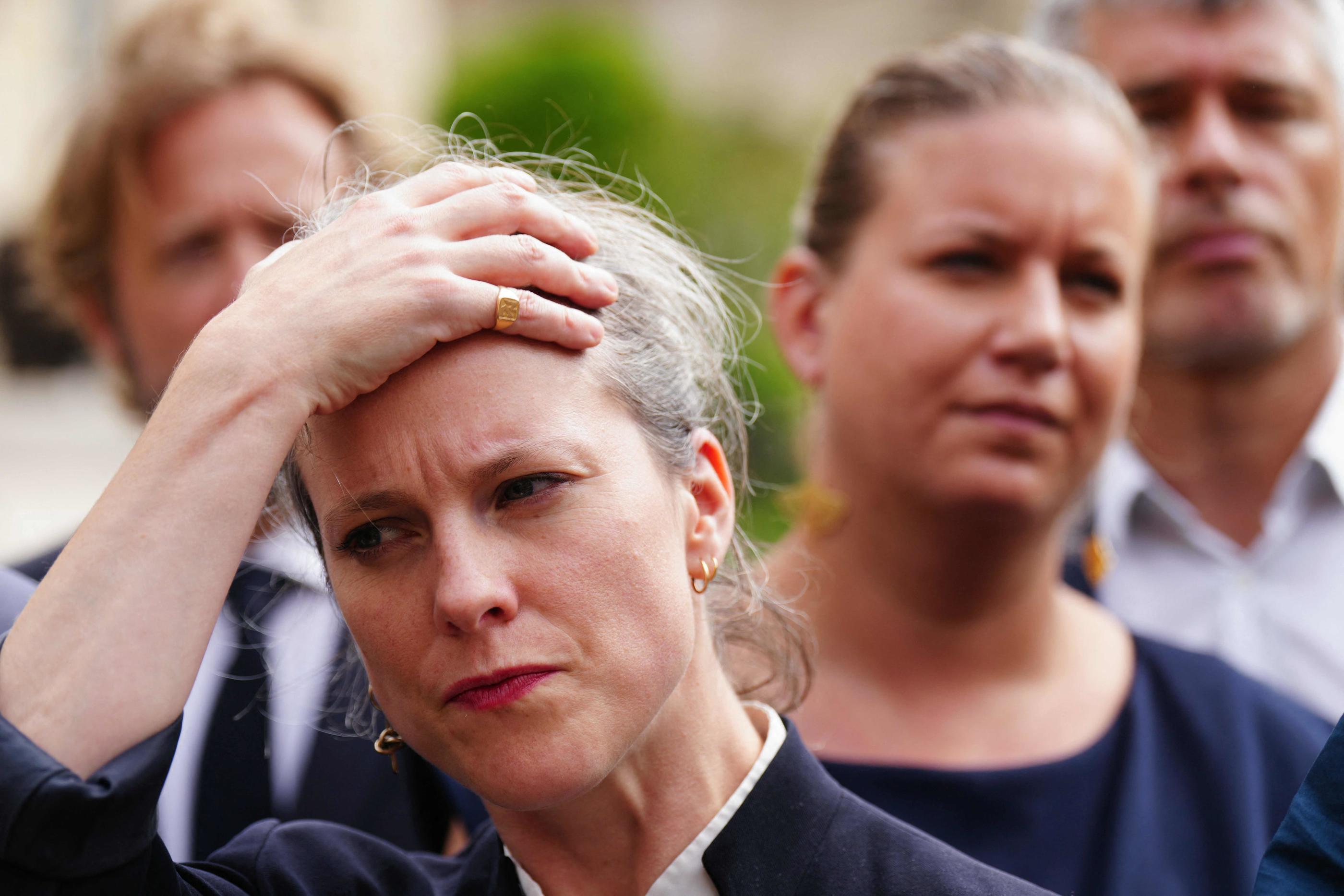 Lundi, Emmanuel Macron a officiellement exclu de nommer Lucie Castets à Matignon : au NFP, on estime pourtant qu’elle a encore un rôle à jouer. AFP/Dimitar Dilkoff