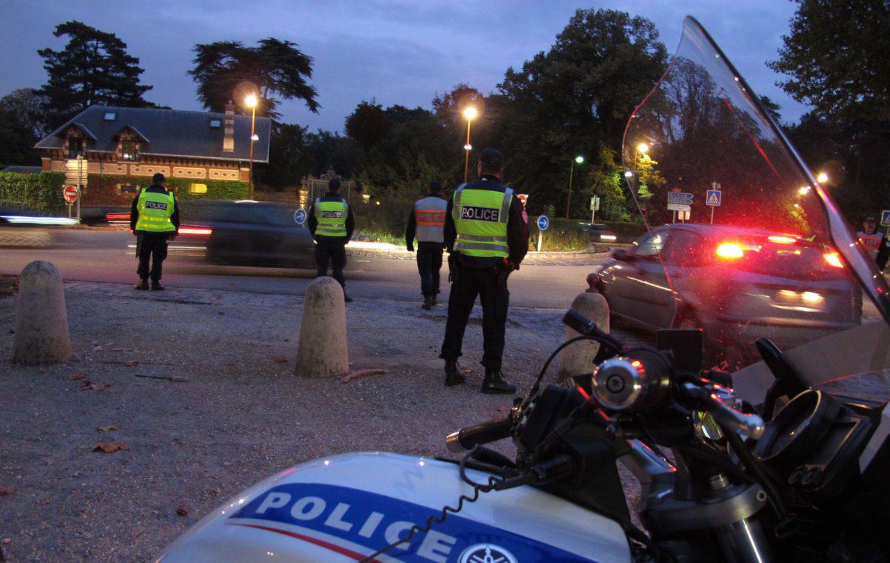 <b></b> Illustration. Les forces de l’ordre ont multiplié les contrôles sur les routes des Yvelines à la veille du week-end de Noël. 