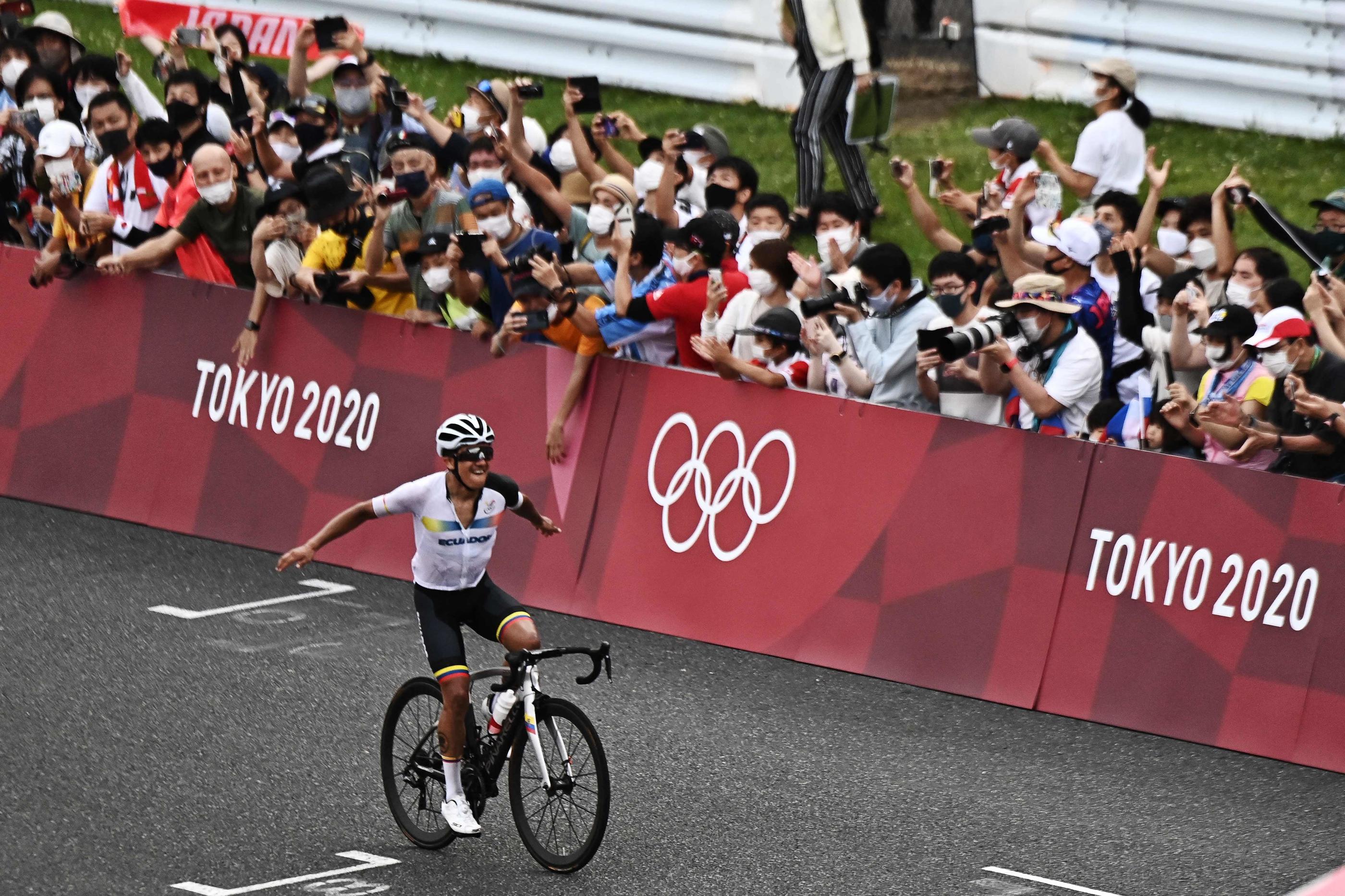 Qui succèdera en 2024 à Richard Carapaz, vainqueur de l'épreuve sur route lors des Jeux de Tokyo ? AFP/Jeff Pachoud