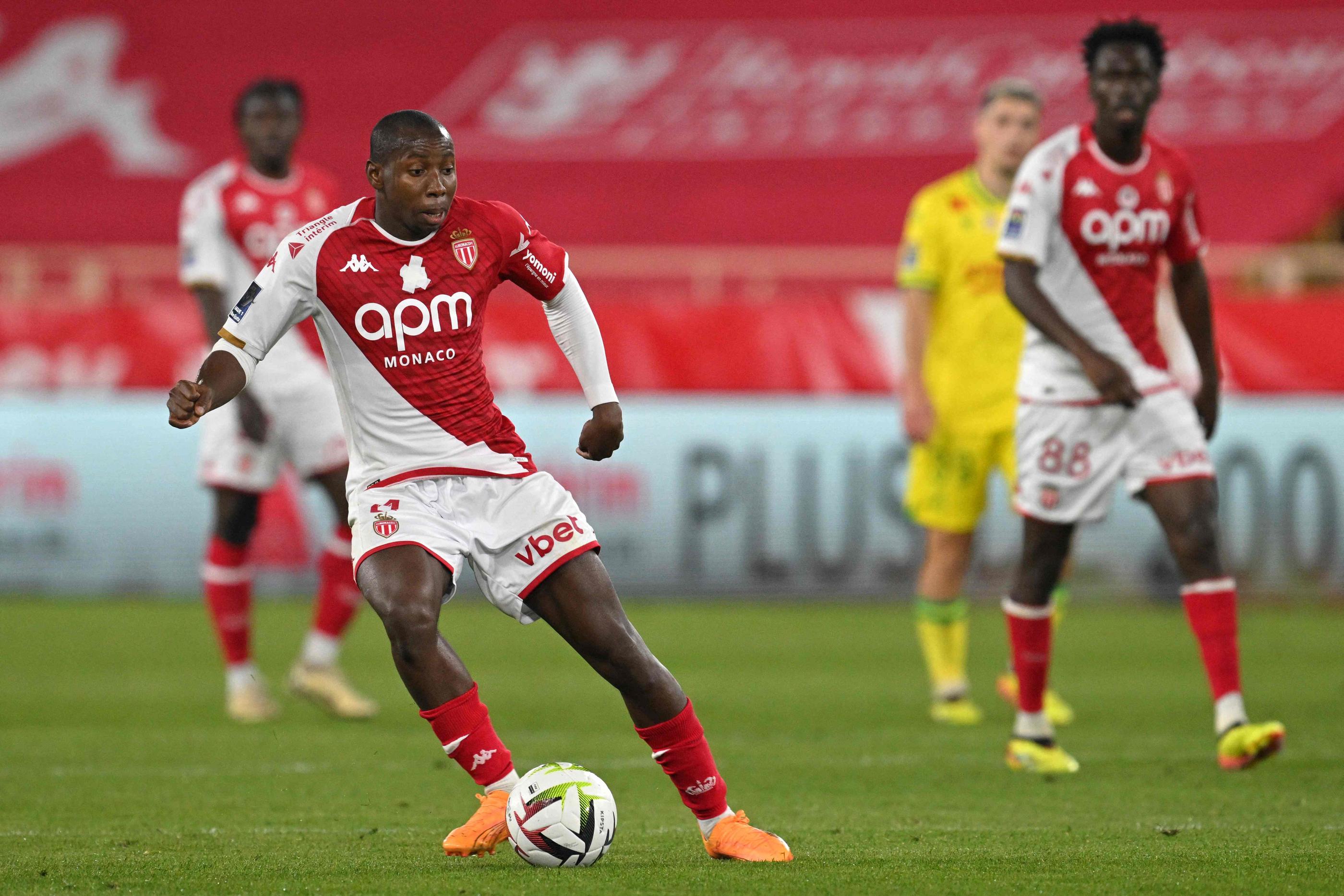 Le Malien s'est fait remarquer non pas pour son but avec Monaco mais pour avoir caché le logo contre l'homophobie sur son maillot. (Photo by Nicolas TUCAT / AFP)