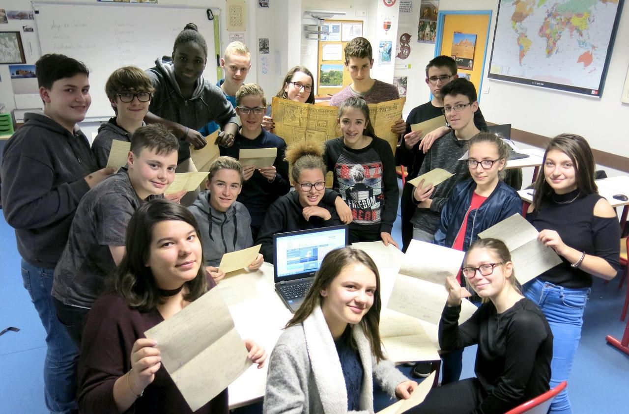 <b></b> Betz, le 26 janvier. Des élèves de 3e du collège Marcel Pagnol étudient les archives départementales dans le cadre du centenaire de la Grande Guerre.