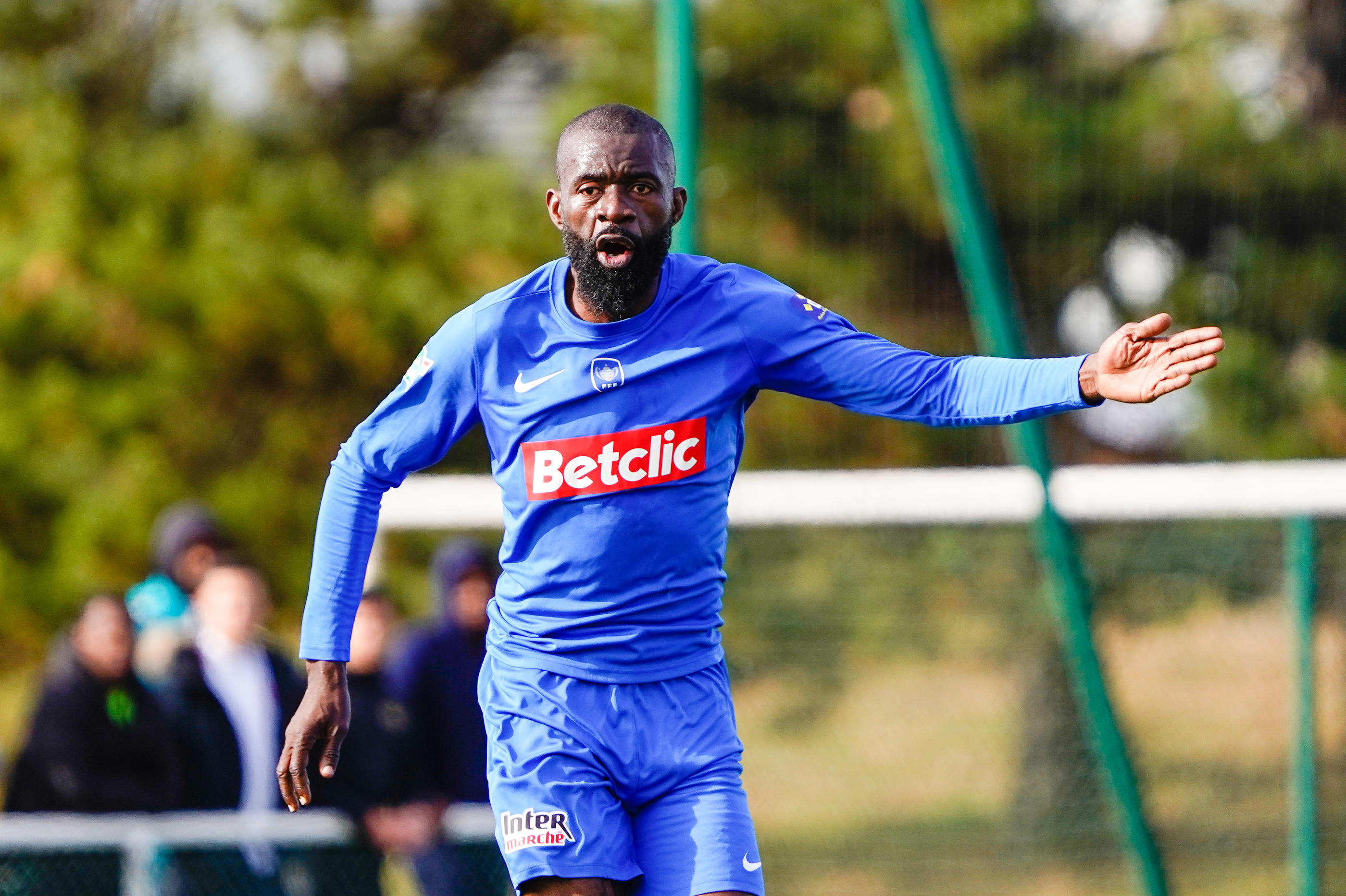 Champion Du Group B De R1, L'US Saint-Denis D'Albert Baning N'évoluera ...