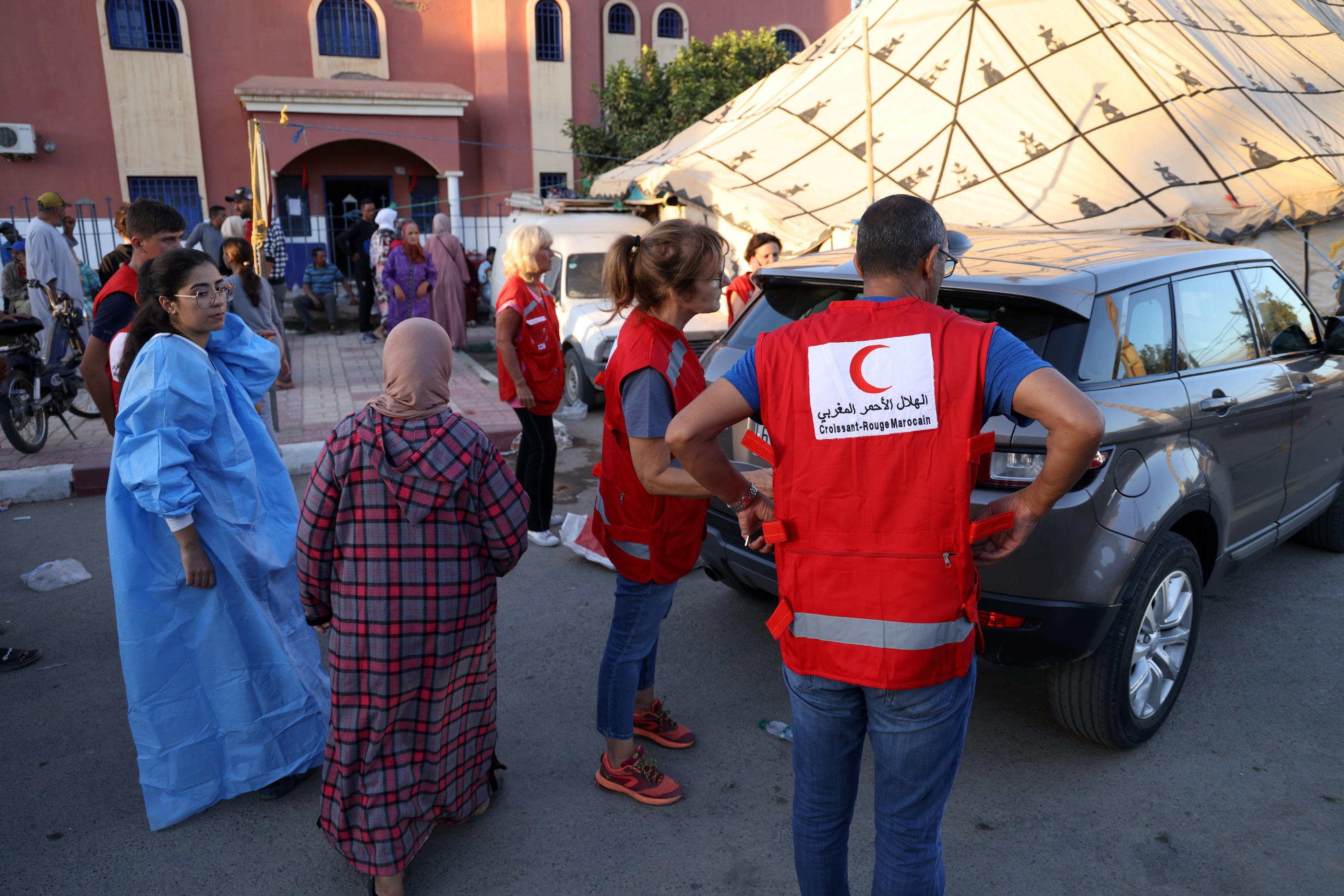 La Croix-Rouge est mobilisée aux côtés du Croissant-Rouge marocain pour aider les sinistrés suite au terrible séisme qui a frappé le Maroc vendredi 8 septembre. LP/Jean-Baptiste Quentin