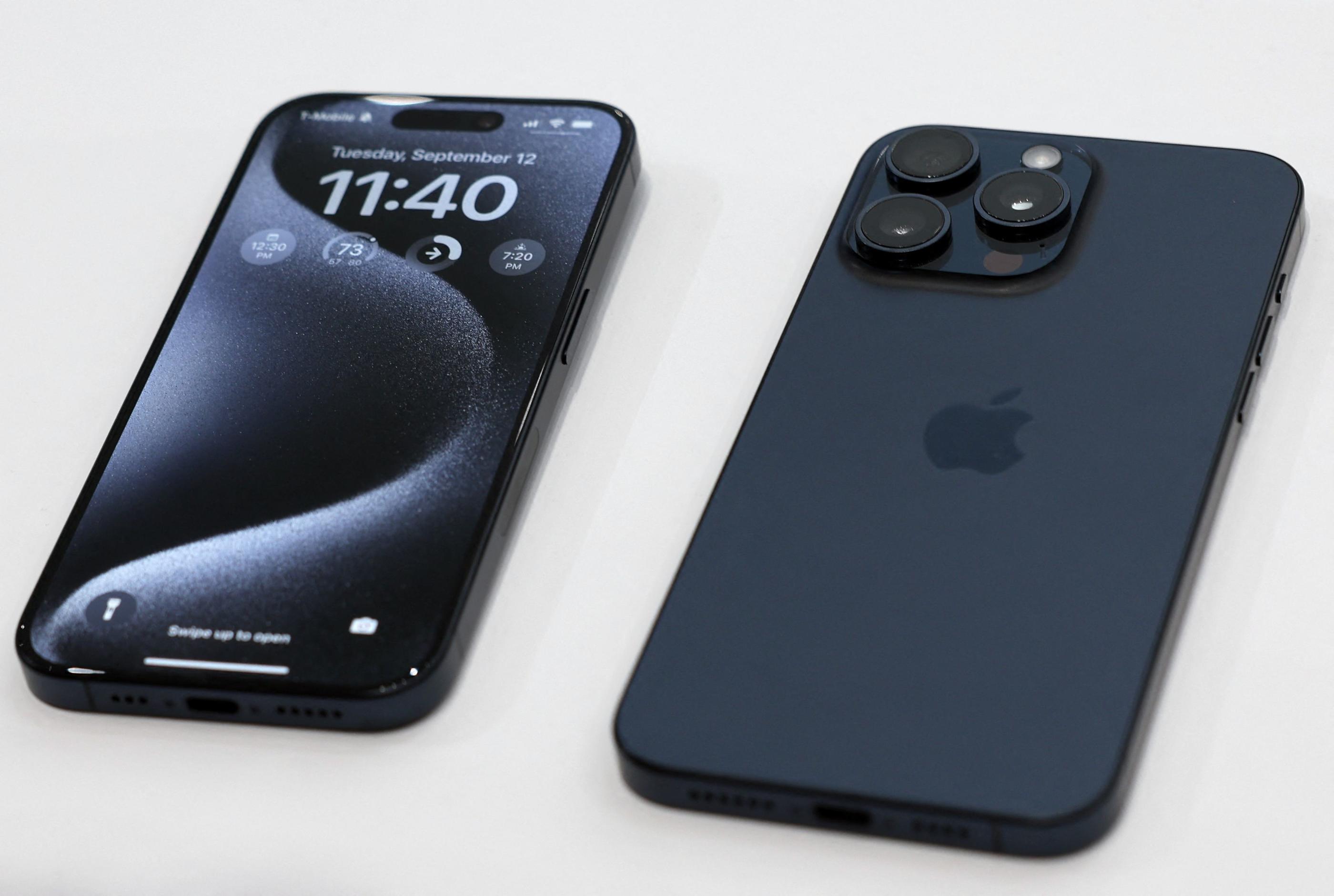 L'iPhone 15 coûte moins cher que l'iPhone 14 lors de sa sortie, une première chez Apple malgré l'inflation. AFP/Getty/Justin Sullivan