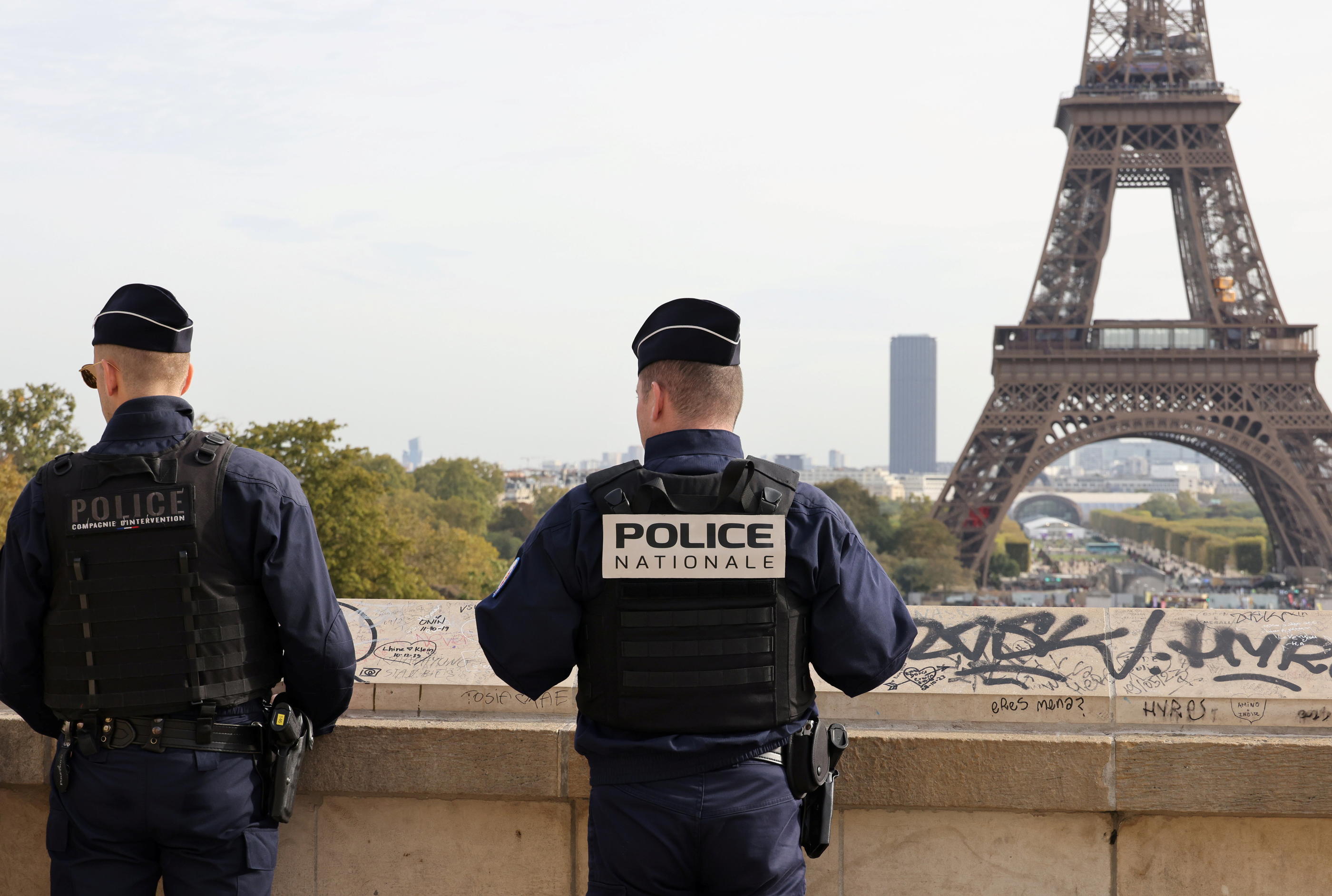 Ce policier de 38 ans est notamment soupçonné d'avoir dupé son ex-petite amie pour obtenir un crédit et rembourser une partie de ses dettes. Une demi-douzaine de ses collègues lui réclament aussi de l'argent. Mais il a disparu. (Illustration) LP/Delphine Goldsztejn