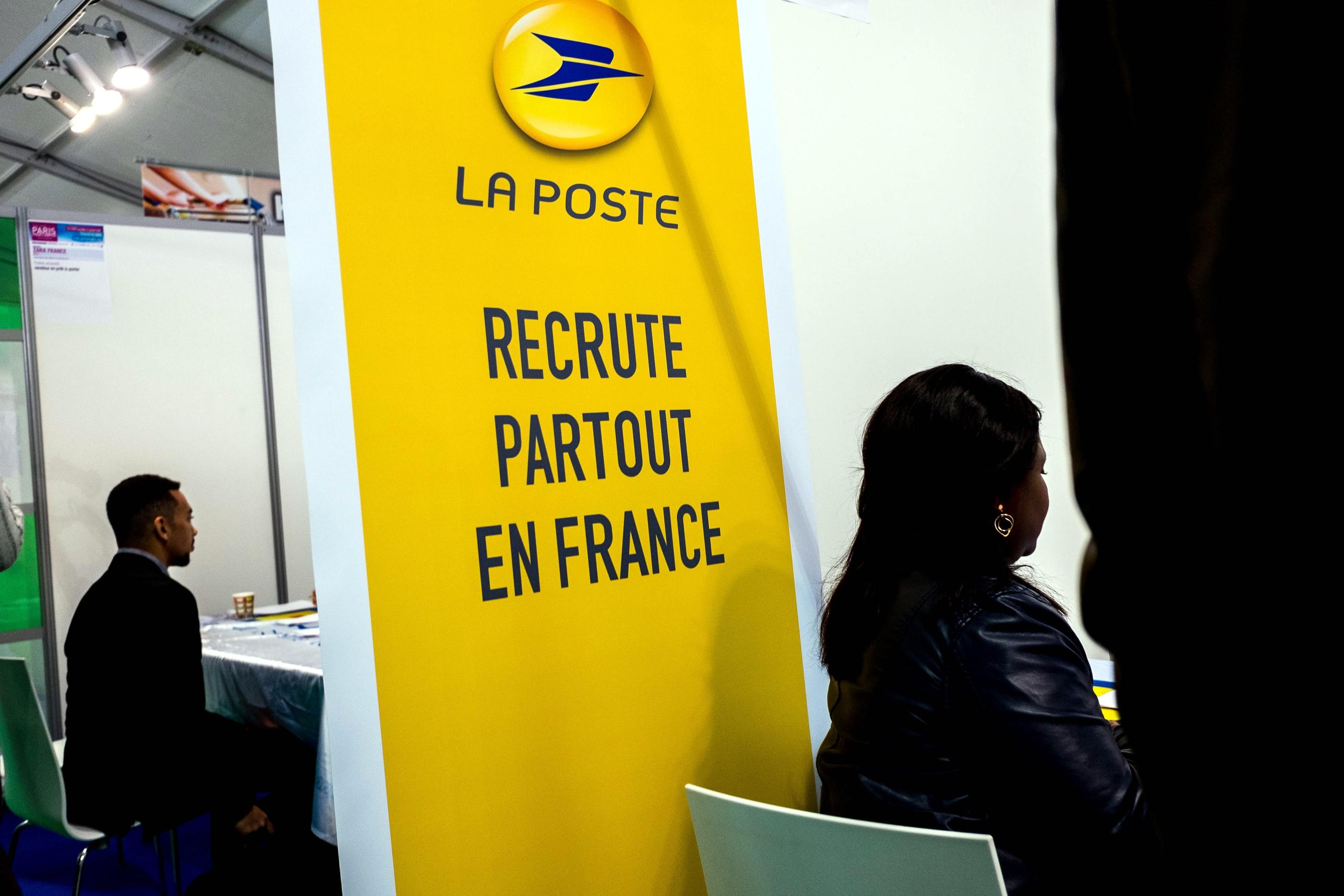 Bladeren verzamelen de studie web Emploi : RATP, SNCF, La Poste, McDo... voici les champions du recrutement  pour 2022 - Le Parisien
