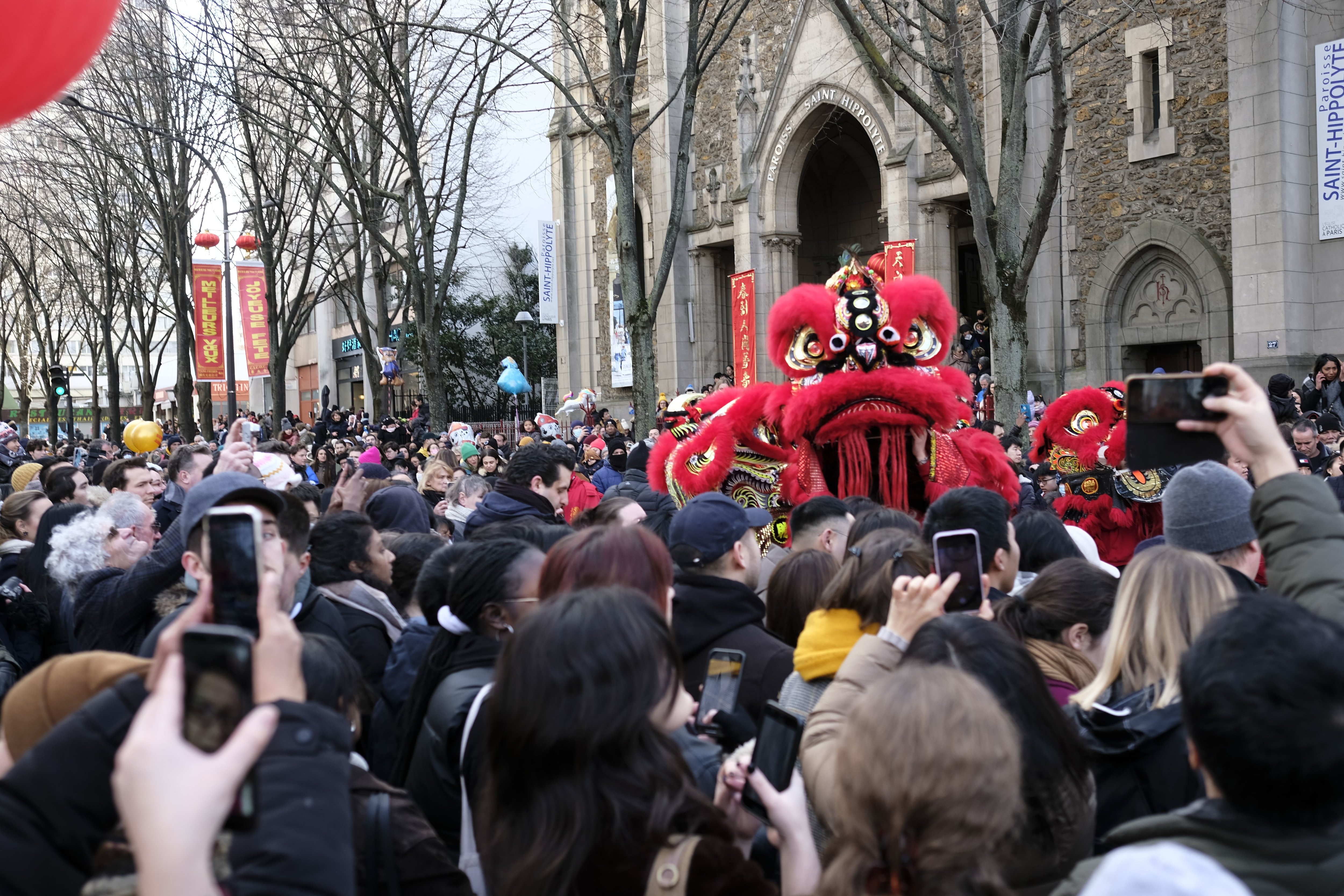 Paris, le 29 janvier 2023. Pour la première fois depuis 2019, le défilé du Nouvel An chinois a pu avoir lieu dans le XIIIe arrondissement. LP/Estelle Dautry