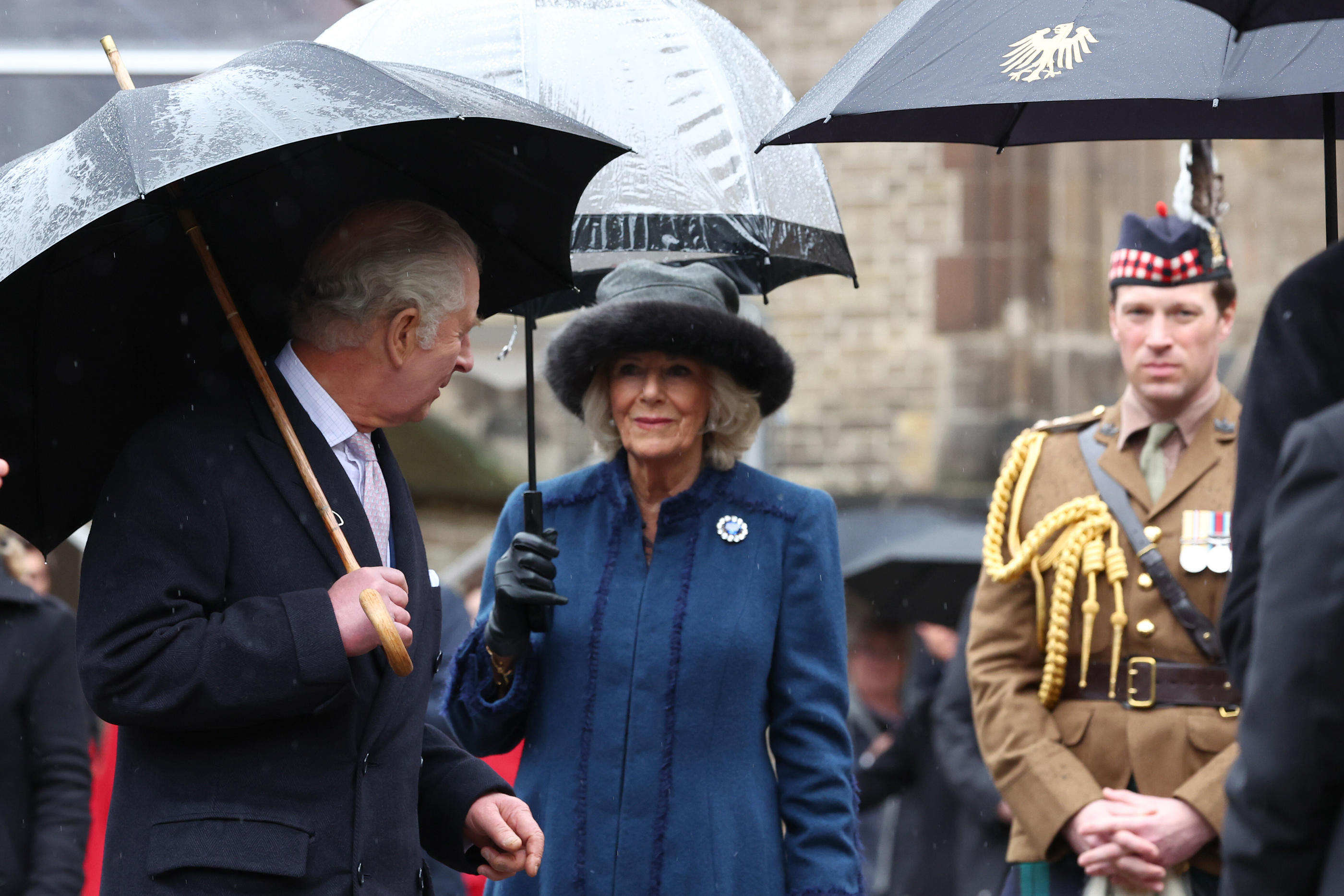 Le roi Charles III est notamment secondé par le major Johnny Thompson, écuyer du roi. Christian Charisius/Icon sport