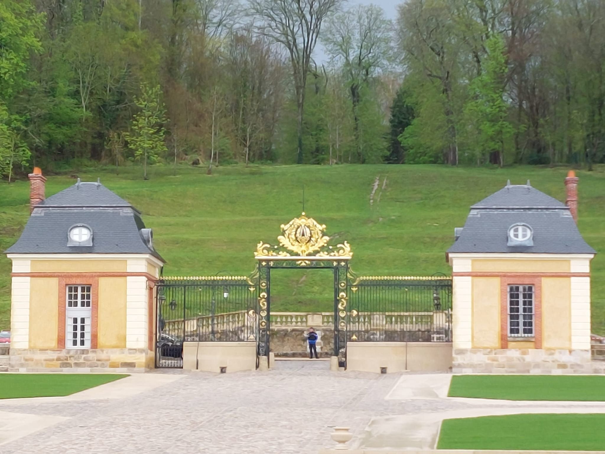 Yvelines. Le chantier du château de Dampierre révèle des trésors