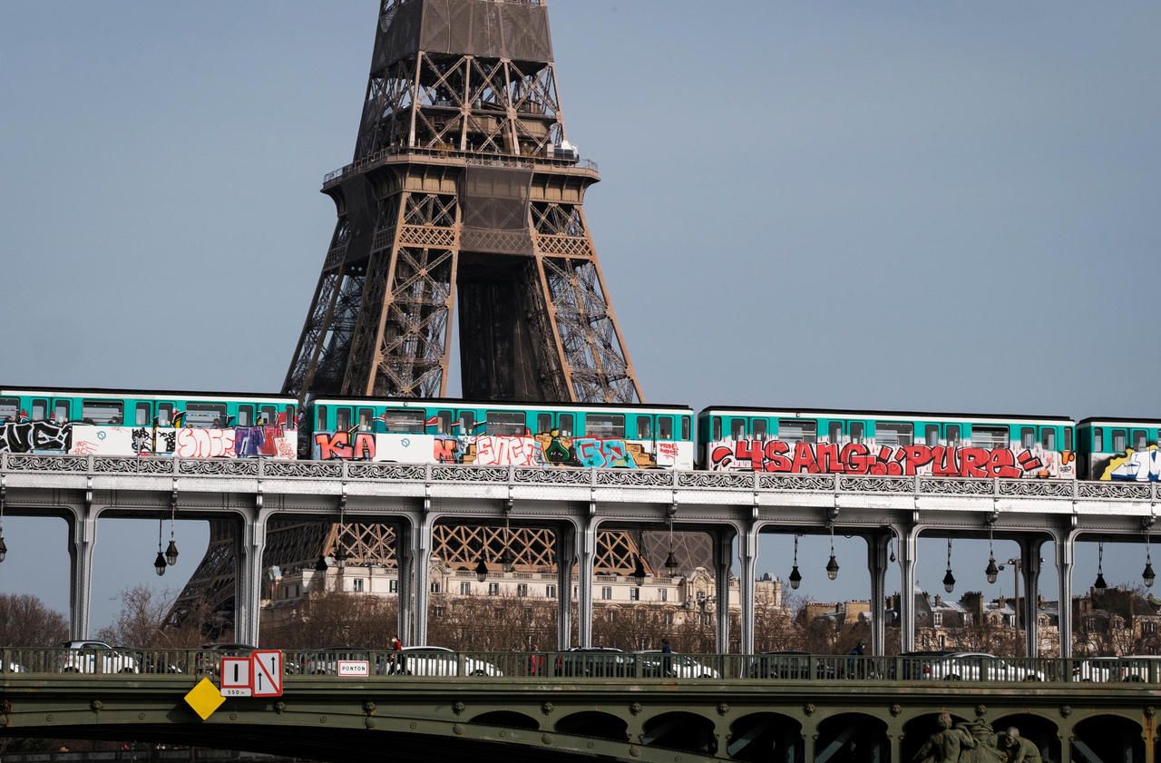 -Pourquoi les métros de la ligne 6 sont presque tous tagués