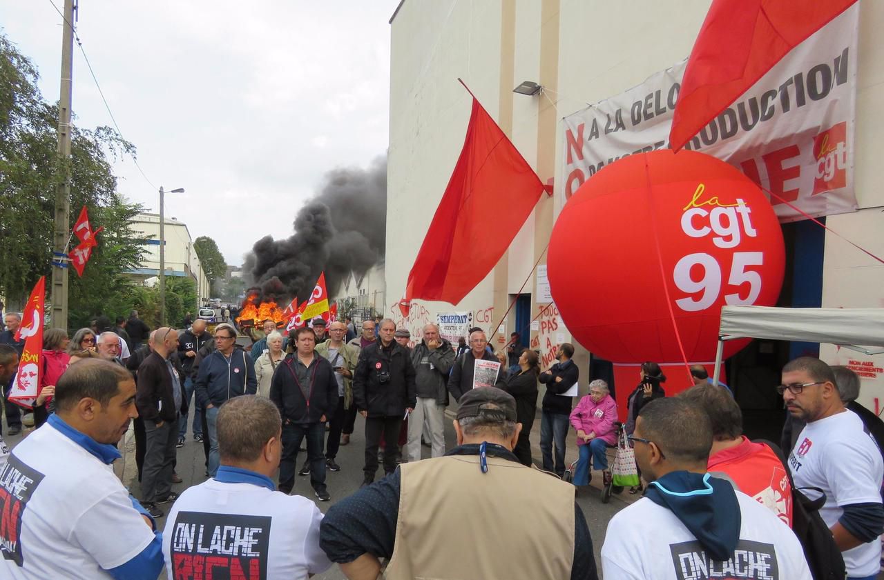 <b></b> Argenteuil, ce jeudi 7 septembre 2017. Les salariés, ici mobilisés lors d’un « jeudi de la colère », ont voté l’accord trouvé entre la direction et les organisations syndicales. 