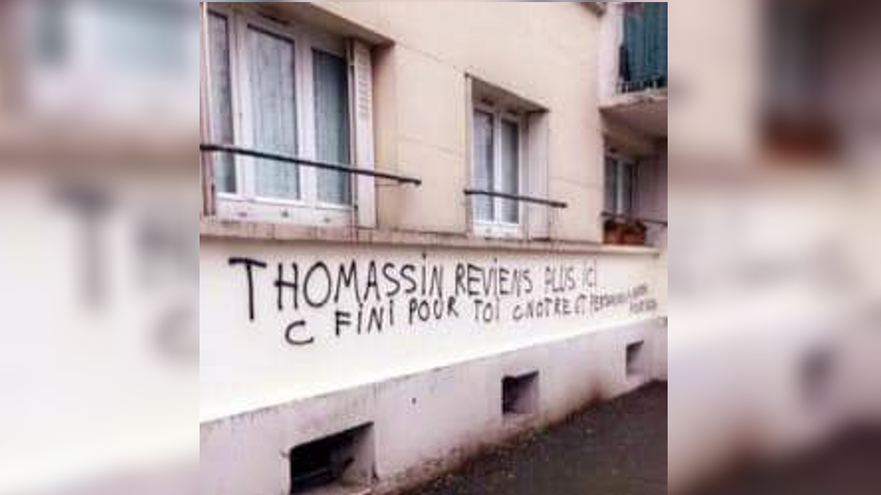 Bondy. Des messages insultant l'ex-maire Sylvine Thomassin ont été tagués sur des murs de la ville. DR