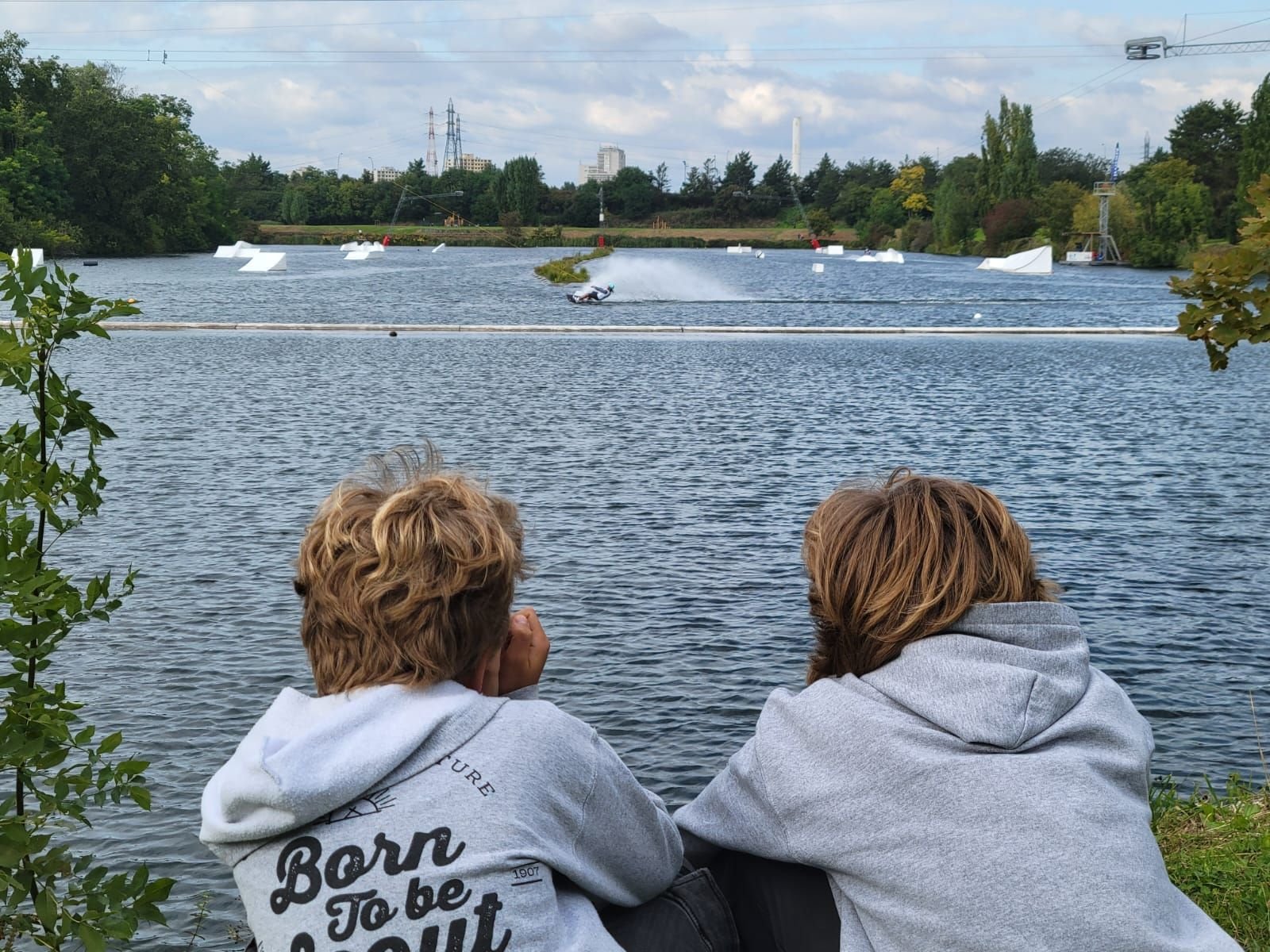 Choisy-le-Roi, lundi 16 septembre 2024. Les Championnats du monde de wakeboard se déroulent jusqu'à ce dimanche 22 septembre sur le plan d'eau. LP/Julien Lec'hvien