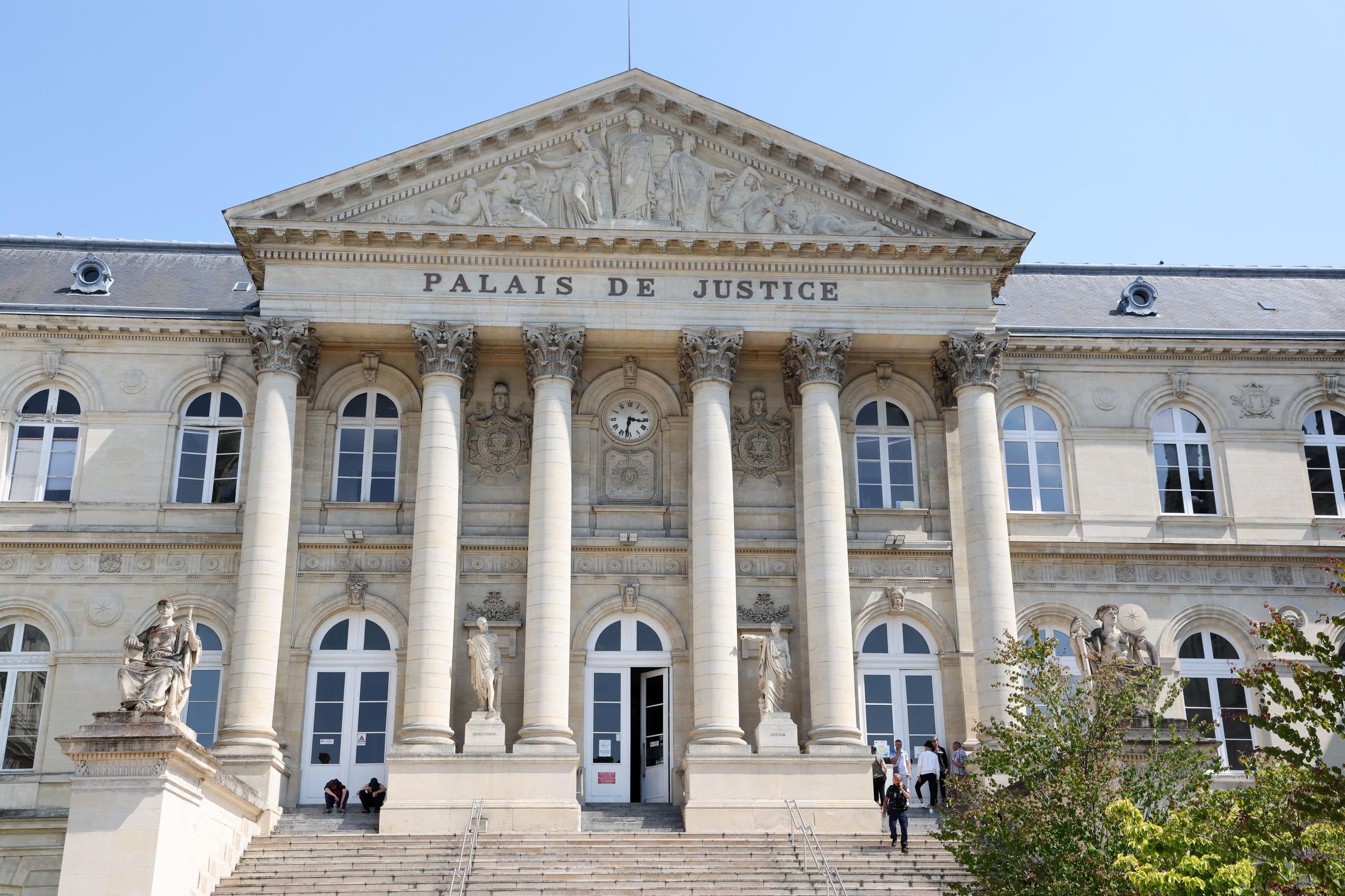 Au palais de justice d'Amiens, trois hommes ont été jugés ce lundi pour l'agression du petit-neveu de Brigitte Macron, le 15 mai dernier PHOTOPQR/LE COURRIER PICARD/Fred Haslin
