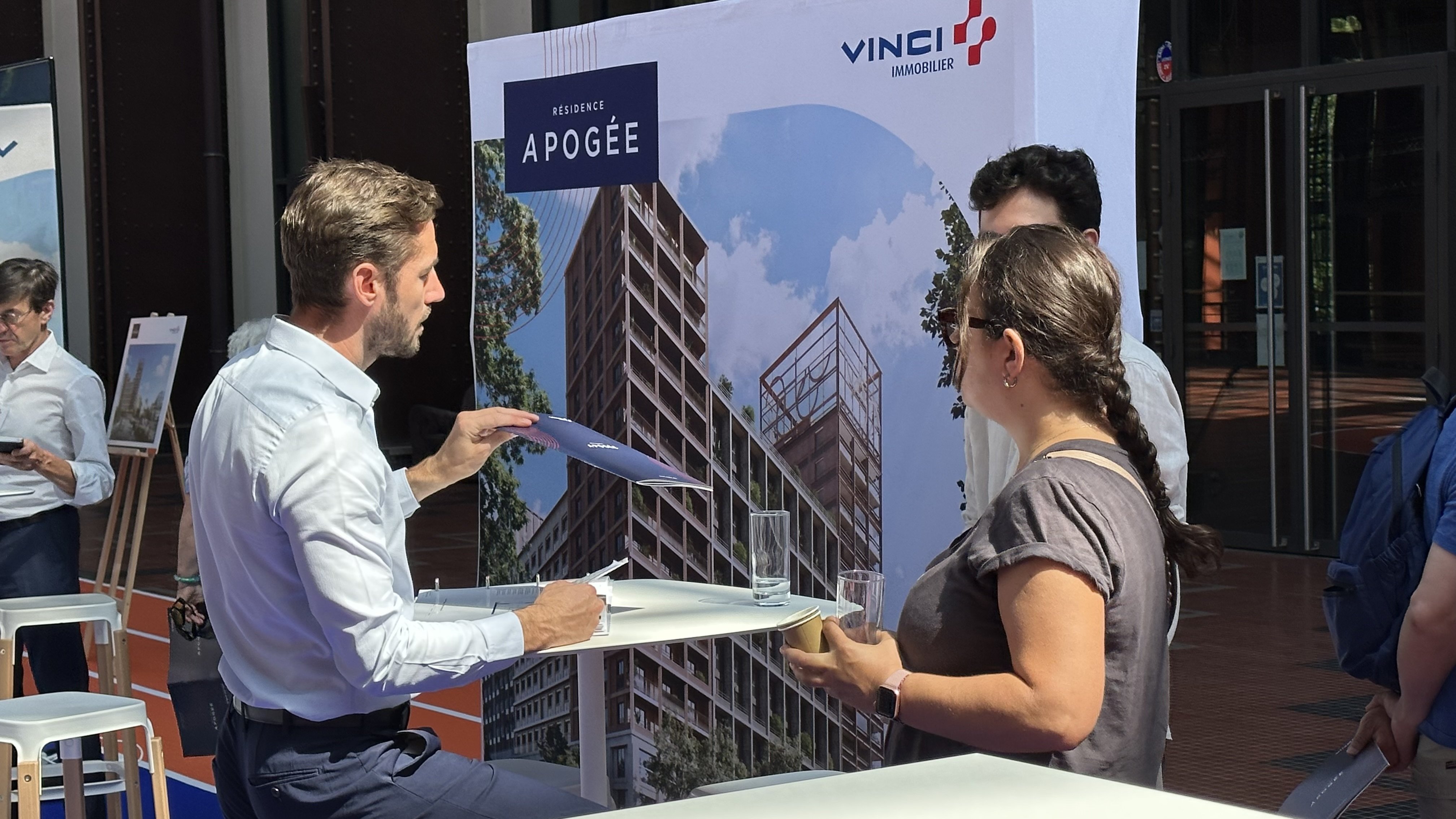 Saint-Denis, Cité du Cinéma. La commercialisation des logements du village olympique du projet Apogée par VINCI est officiellement lancée. LP/Philippe Lavieille