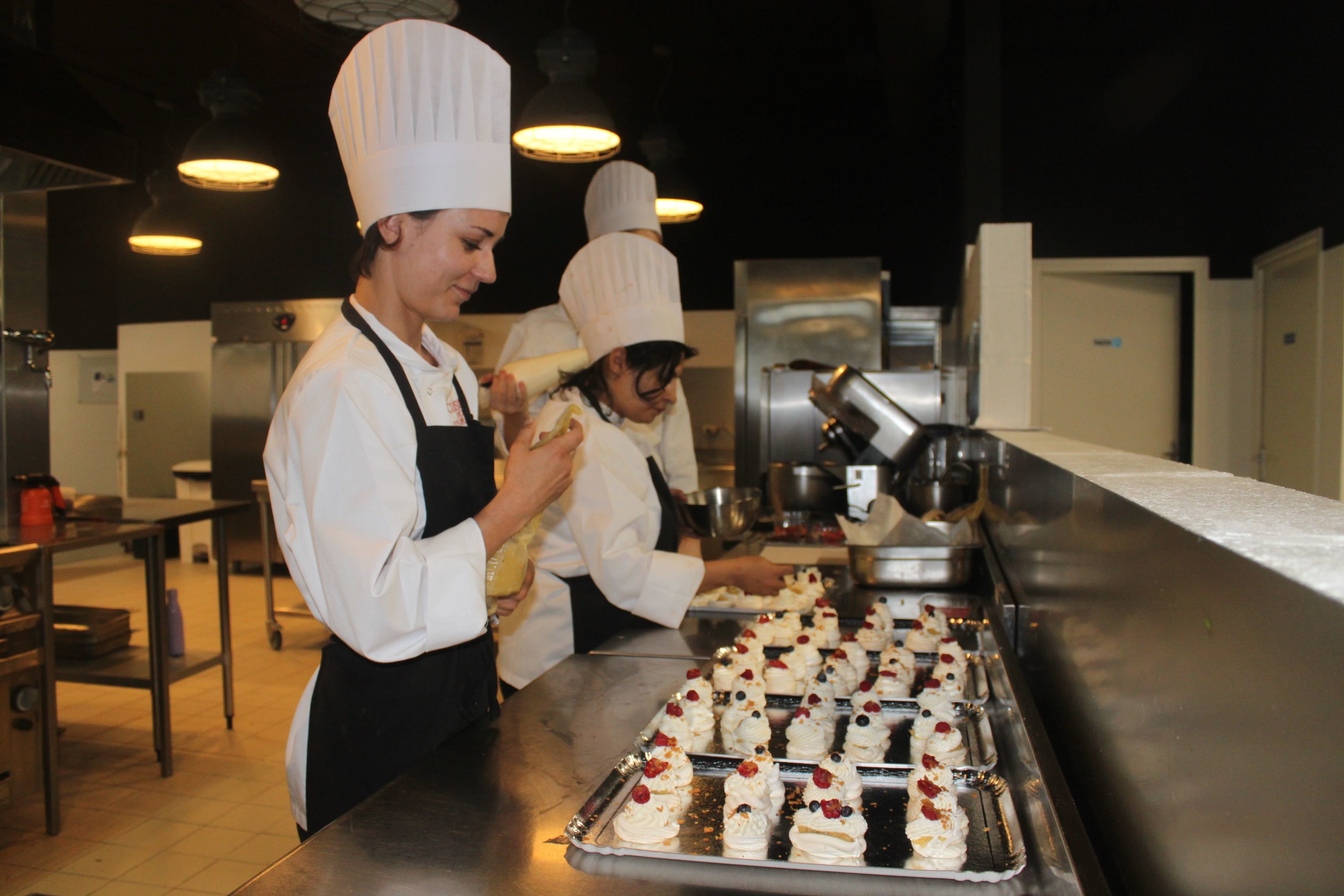 Dans le FoodLab, un espace cuisine et un espace boulangerie-pâtisserie sont accessibles pour les professionnels mais aussi les particuliers. LP/Julie Rimbert