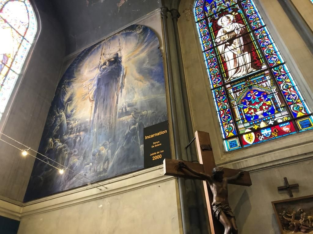 La plaque a été apposée derrière l’autel de l’église Sainte-Marguerite du Vésinet, là où Jean-Jacques Villaine avait réalisé une toile (ci-dessus). LP/Elisabeth Gardet