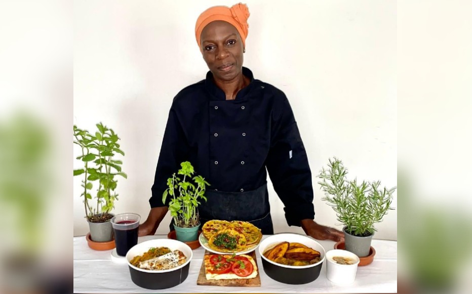 Ingrid Habi Etame, une habitante de Gonesse, a lancé son entreprise de livraison de plats afro-caribéens issus de produits en circuits courts en 2020. DR