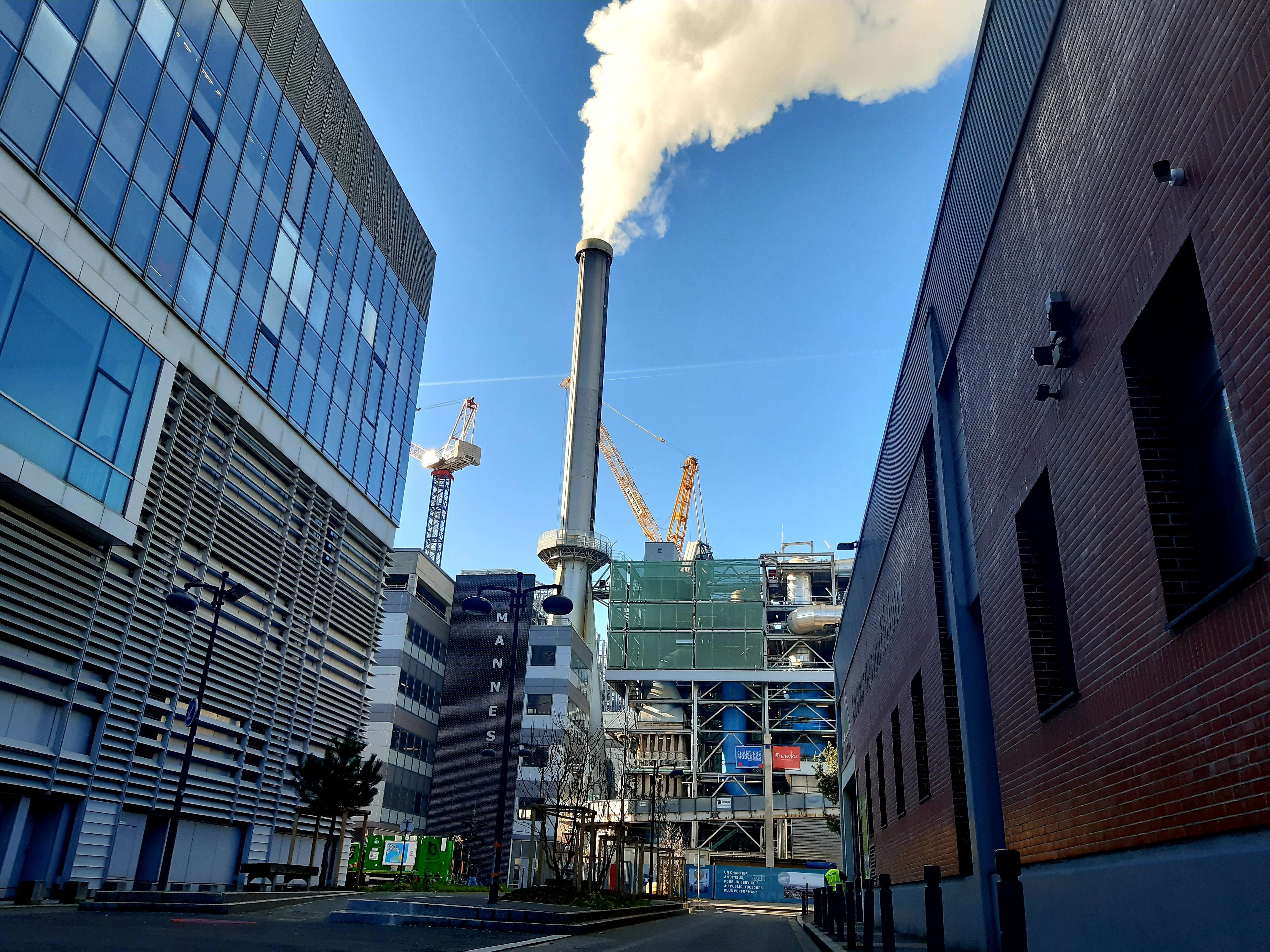 L'incinérateur de déchets du Syctom, situé à Ivry-sur-Seine (Val-de-Marne), est le plus grand d'Europe. LP/Fanny Delporte