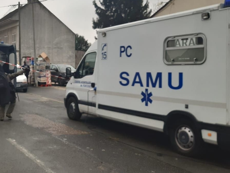 Illustration. Le Samu du Val-d'Oise a transporté la victime vers un hôpital parisien, sous escorte policière.