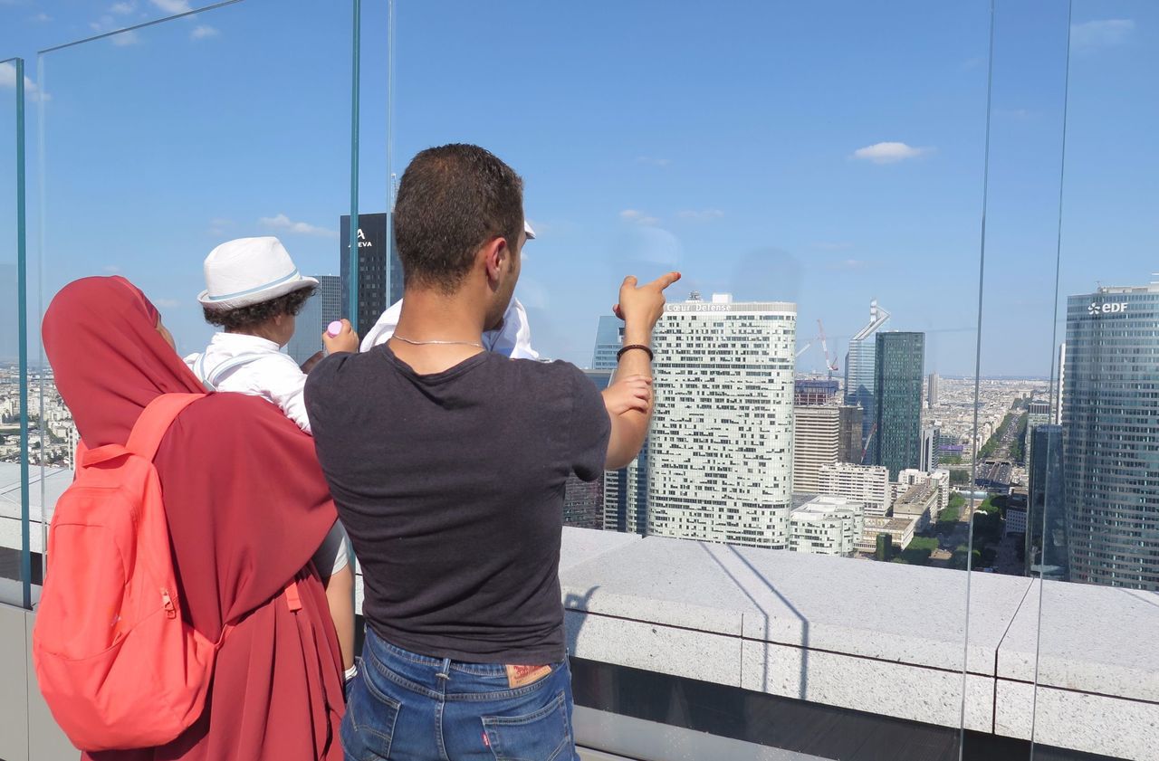 La D fense faute de visiteurs le toit de l Arche ferme pour une