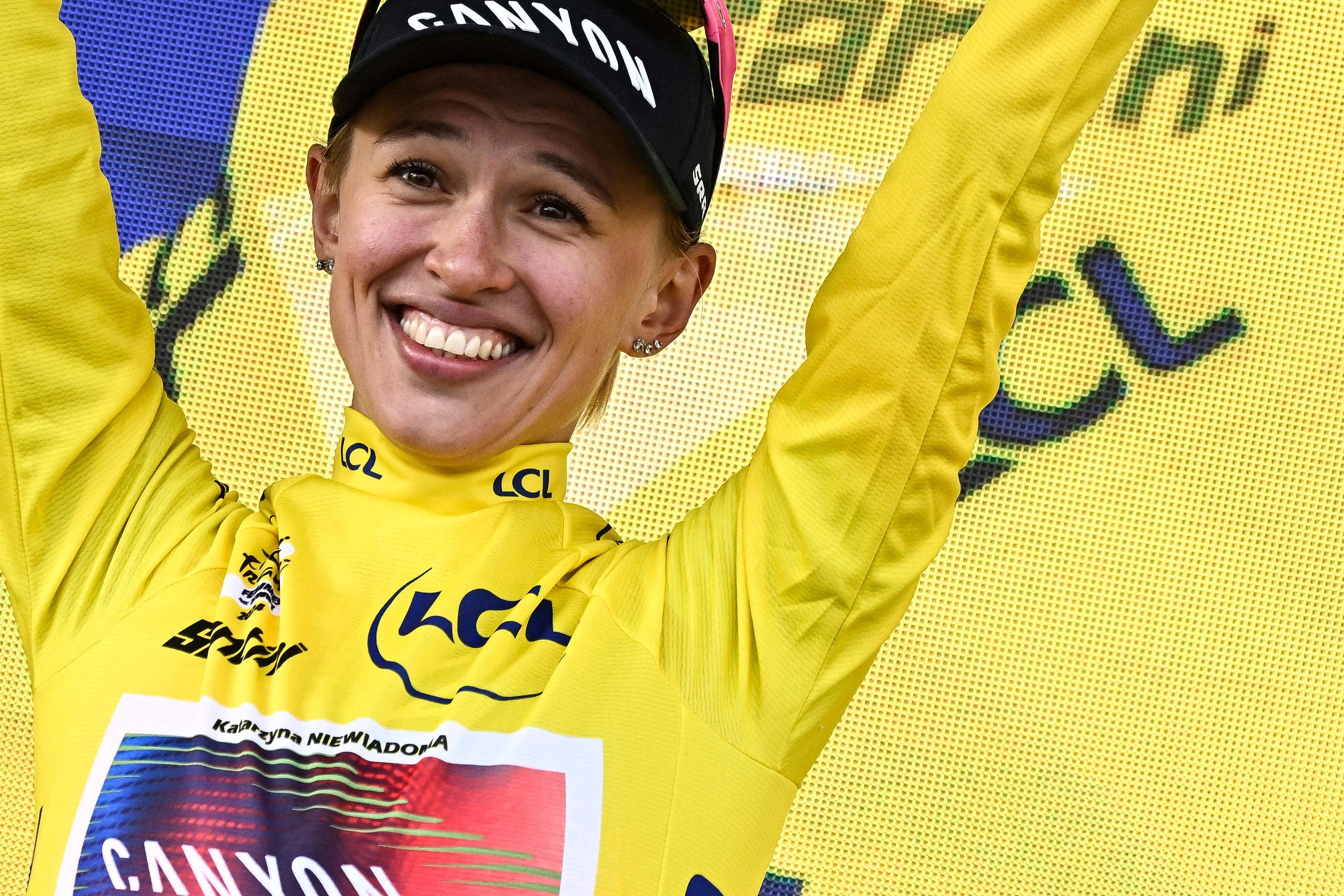 Katarzyna Niewiadoma est la première Polonaise à inscrire son nom au palmares du Tour de France femmes. AFP/Julien De Rosa