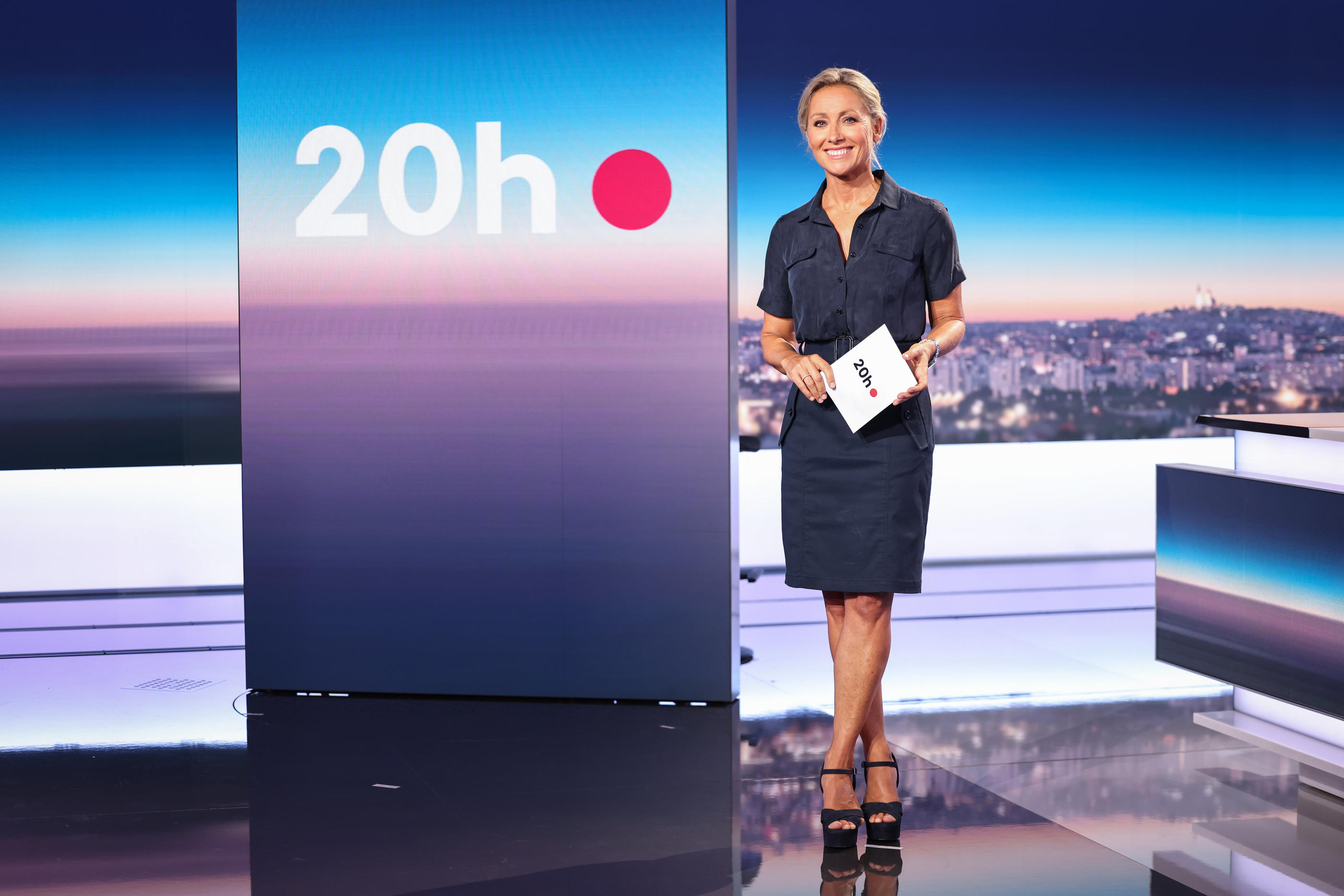 Anne-Sophie Lapix présente le 20 Heures de France 2 en semaine depuis septembre 2017. LP/Fred Dugit