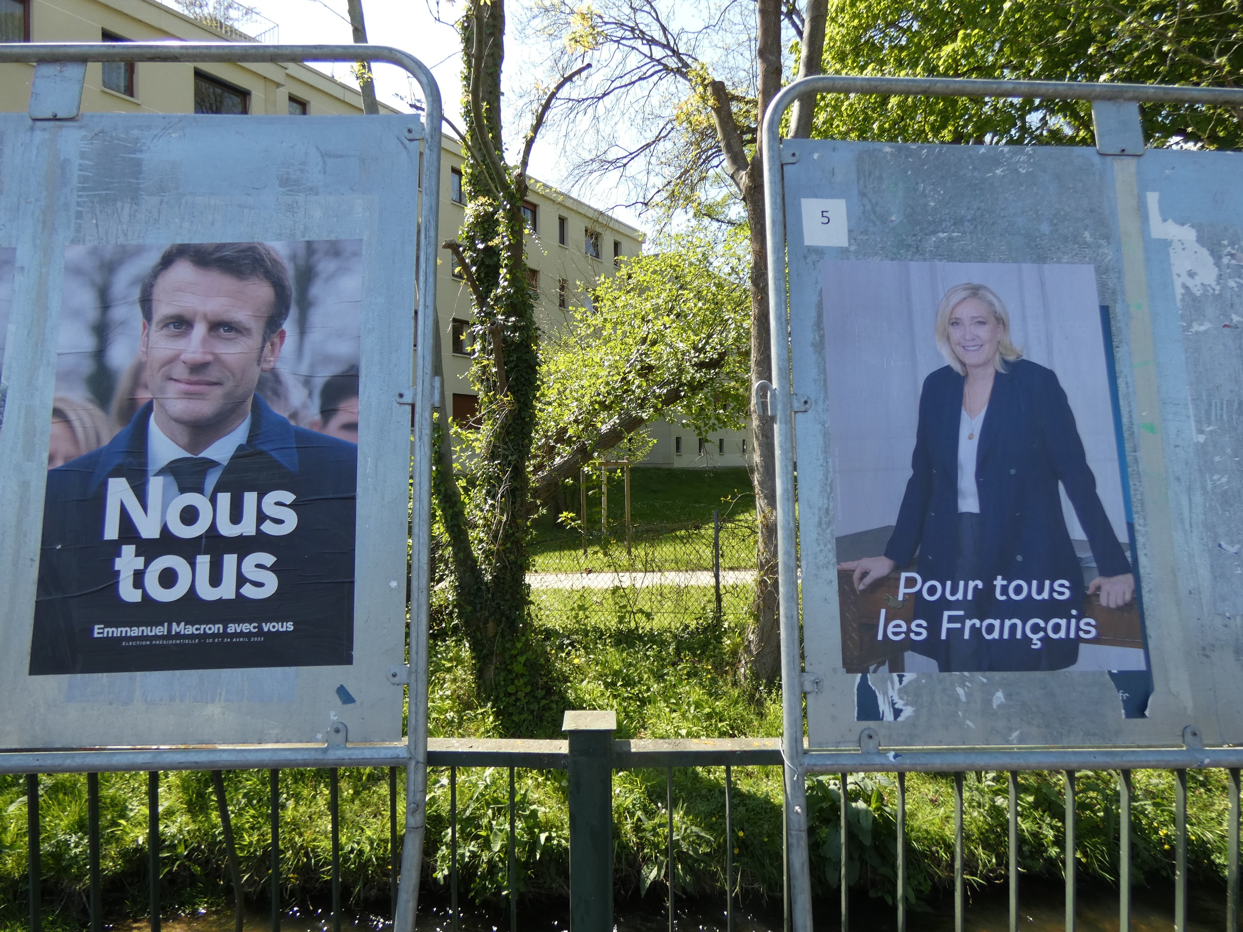 Bures-sur-Yvette, le 22 avril 2022. Pour le second tour de la présidentielle, les 799 958 électeurs de l'Essonne devront choisir entre Emmanuel Macron et Marine Le Pen. En Essonne, les bureaux de vote sont ouverts de 8 heures à 20 heures. LP/Cécile Chevallier