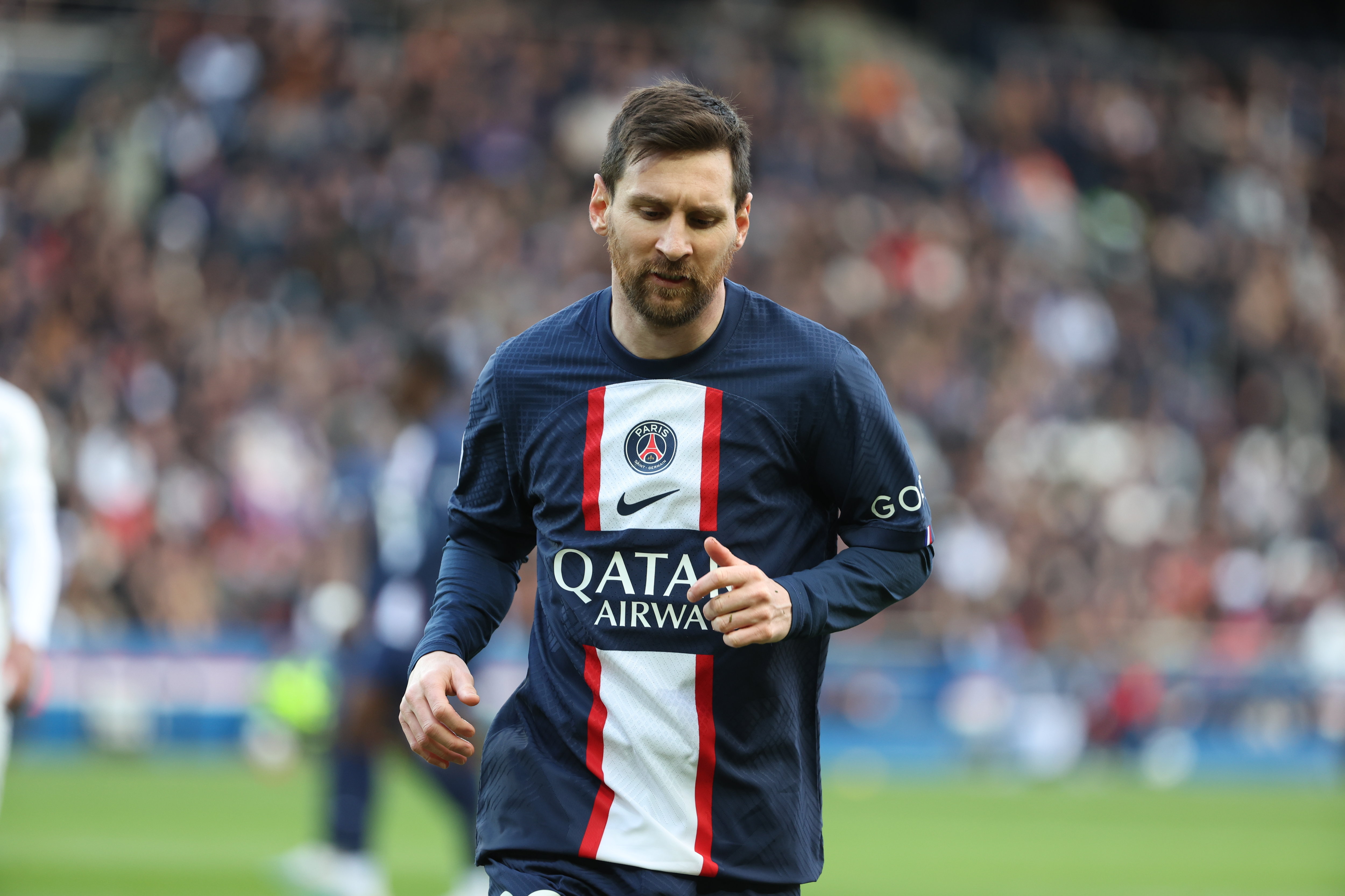 PSG-Rennes : accueil mitigé pour Lionel Messi - Le Parisien