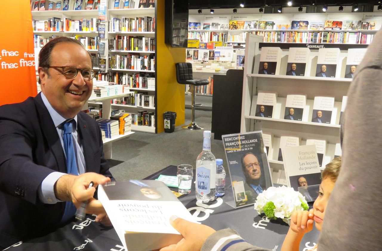 <b></b> Beauvais, ce lundi. François Hollande a su se montrer disponible pour ses lecteurs conquis d’avance. 