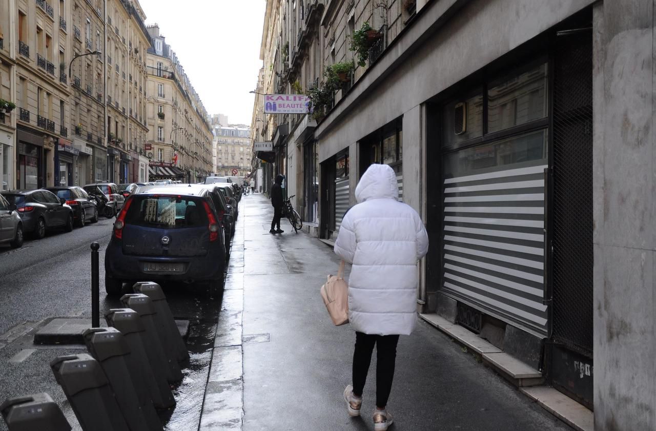 Paris : riverains démunis face à un salon de coiffure bruyant - Le ...