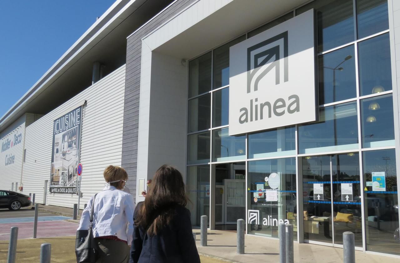 <b></b> Beauvais, ce lundi. Le placement en redressement judiciaire d’Alinéa n’inquiète pas outre mesure les salariés du site beauvaisien.