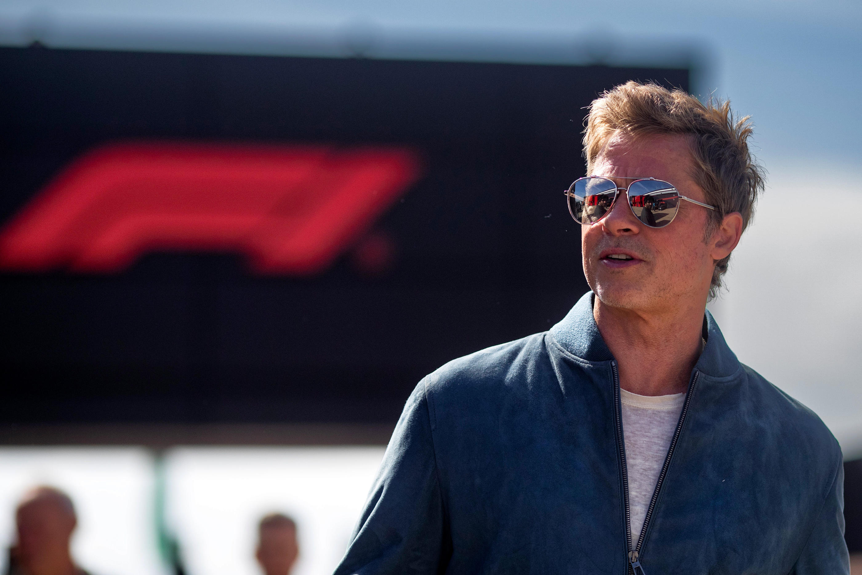 Brad Pitt va jouer le rôle de Sonny Hayes, pilote en fin de carrière dans un film qui devrait sortir fin 2024 ou début 2025. Icon sport