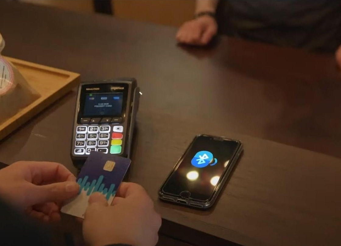 Biométrique, parlante ou avec un code qui change… Les nouvelles prouesses  de la carte bancaire - Le Parisien