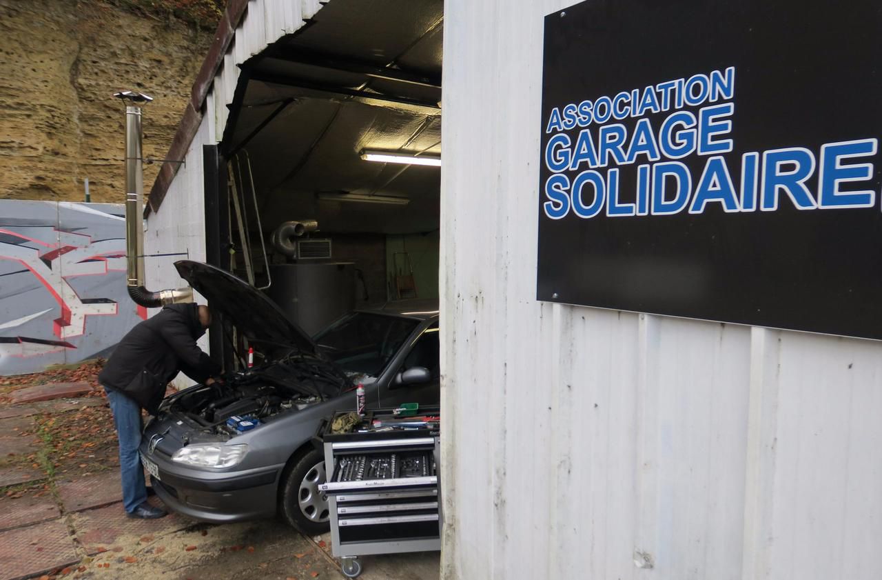 <b></b> Illustration. Le garage solidaire permettra d’entretenir son véhicule avec une tarification sociale et solidaire.