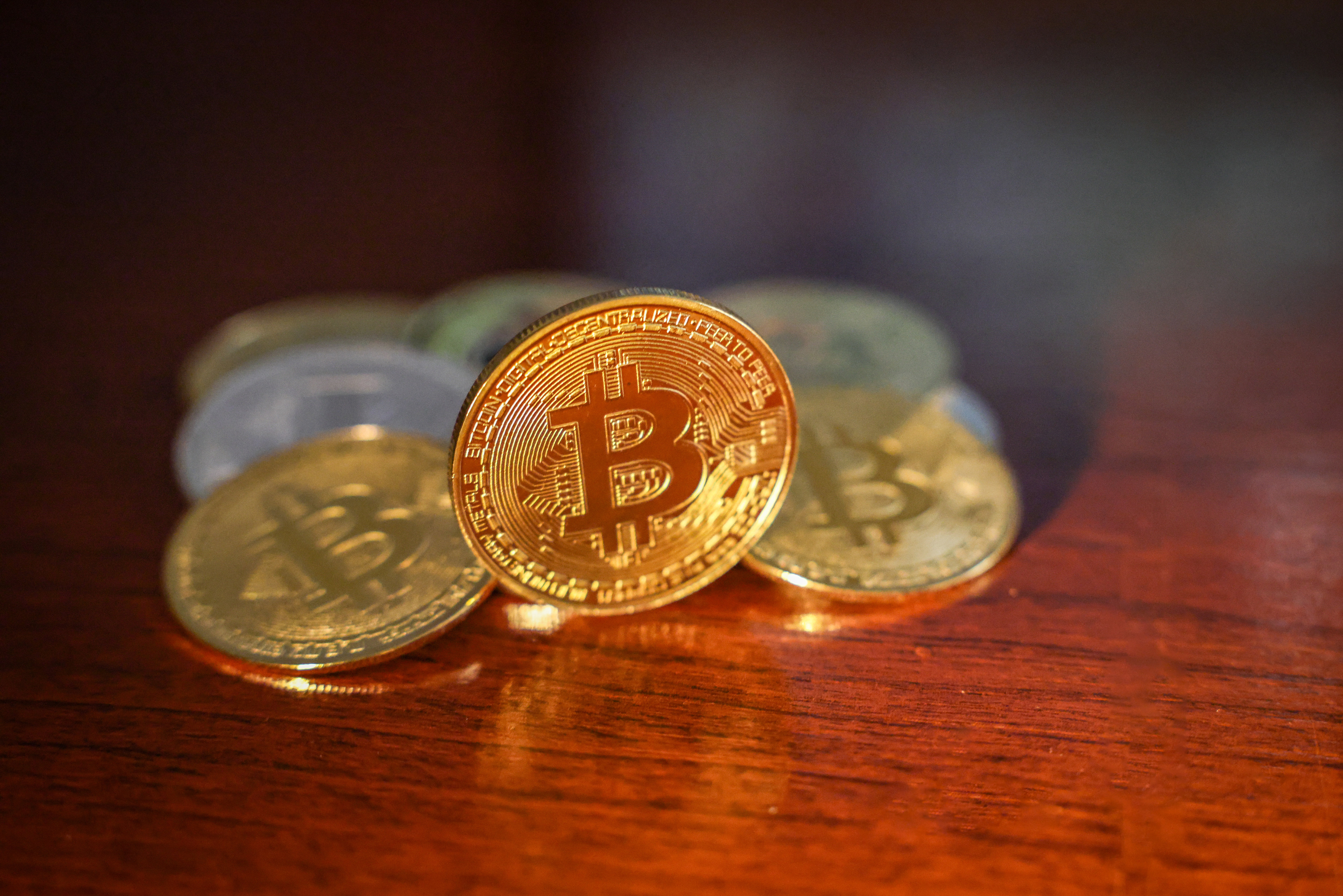 Une arnaque à 61 000 bitcoins et 6 milliards de dollars : une Chinoise  jugée dans « le procès le plus important de ce genre » - Le Parisien