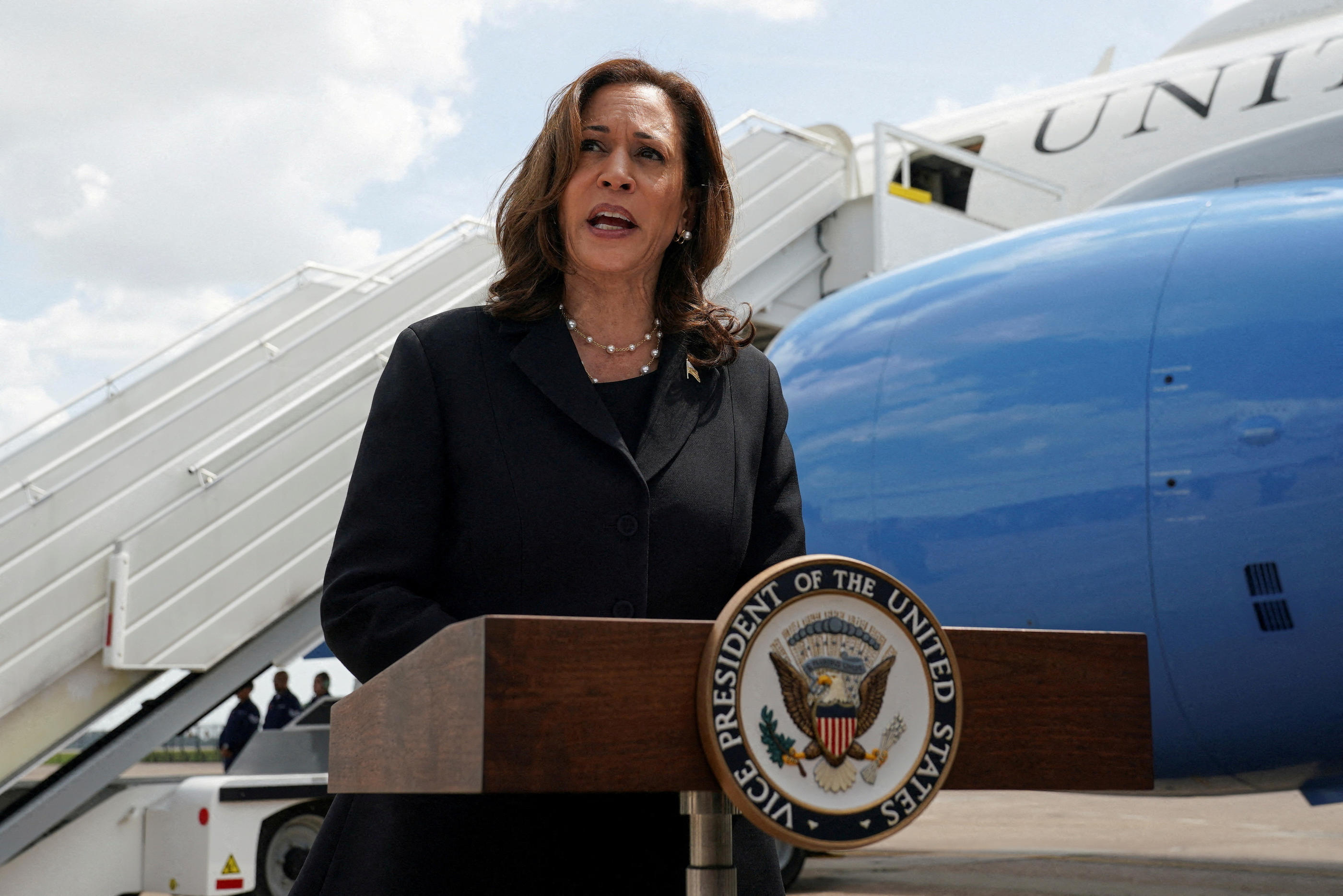 Kamala Harris doit annoncer dans les prochaines heures son choix pour la vice-présidence en cas d'élection. REUTERS/Kevin Lamarque